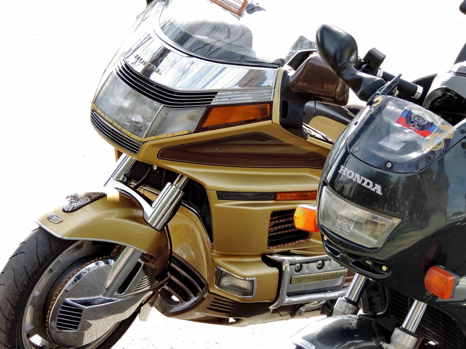 Nikon Coolpix P520 sample photo. Headlight, modern, motorbike, stainless photography