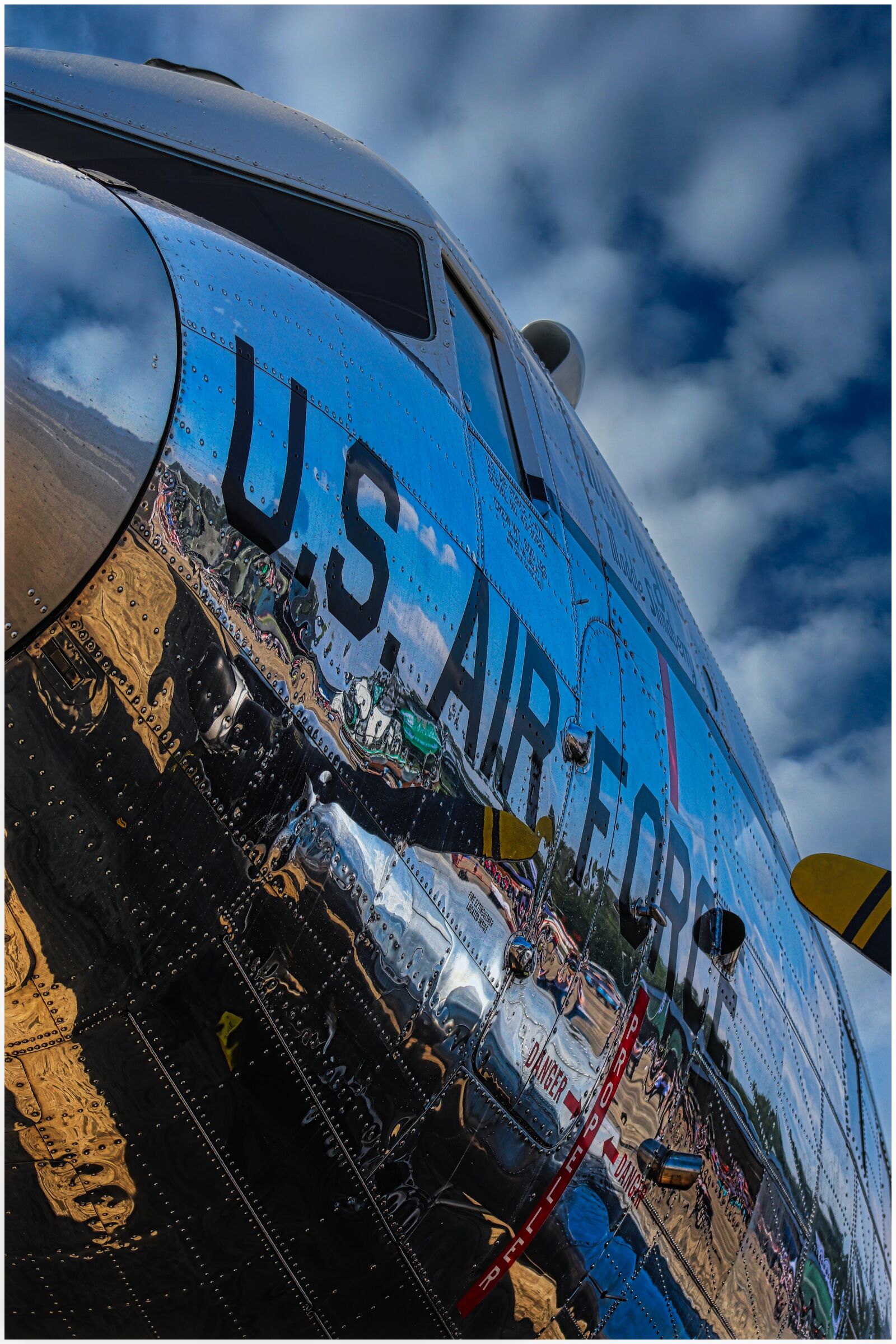 Canon EF75-300mm f/4-5.6 sample photo. Perspective, aircraft, cockpit photography