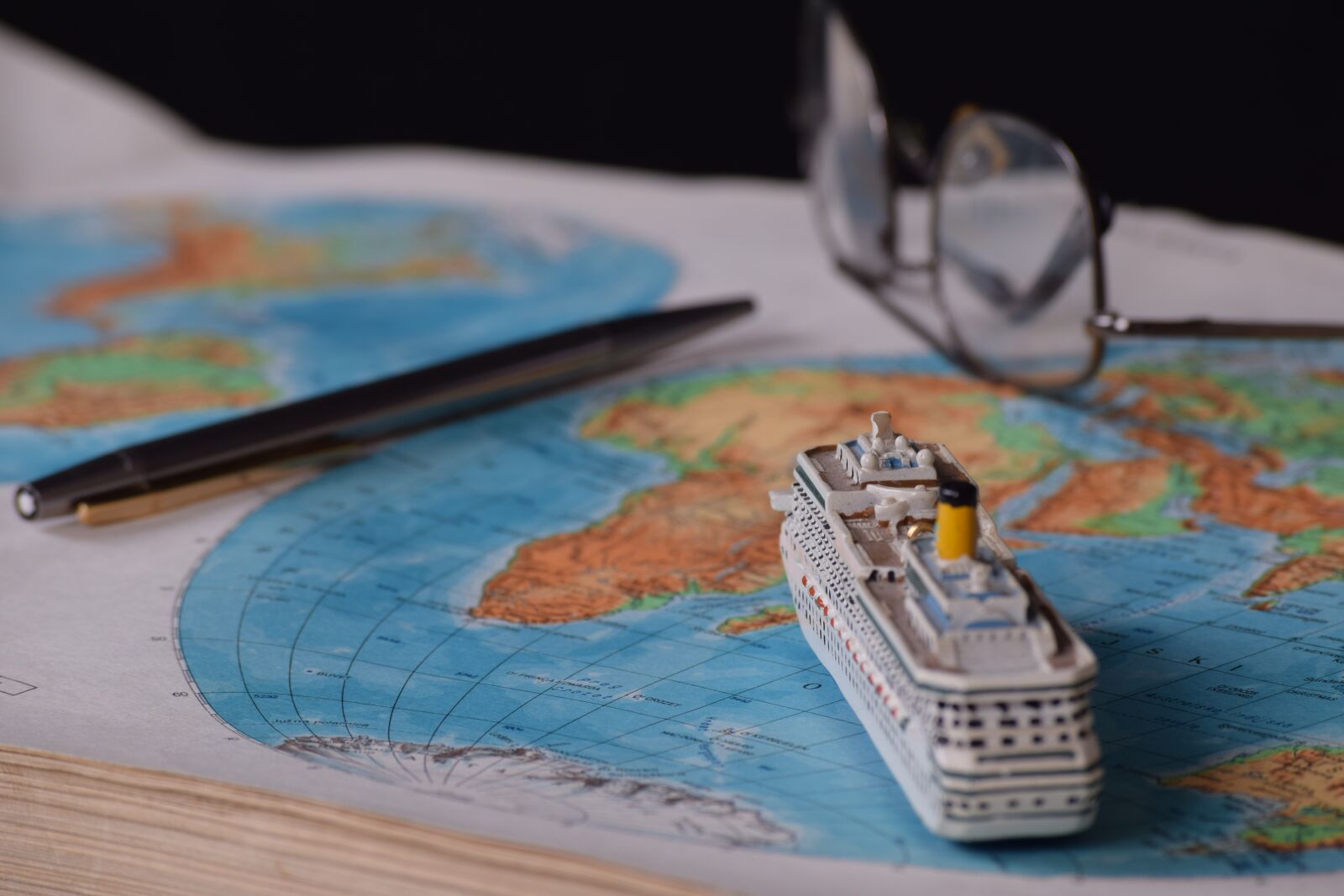 Nikon D3300 sample photo. Cruising, world, earth photography