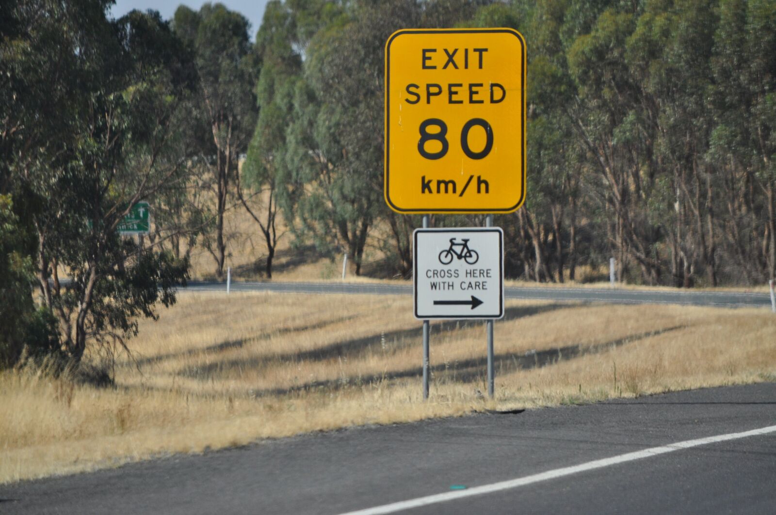 Nikon D5000 sample photo. Australia, signs, traffic photography
