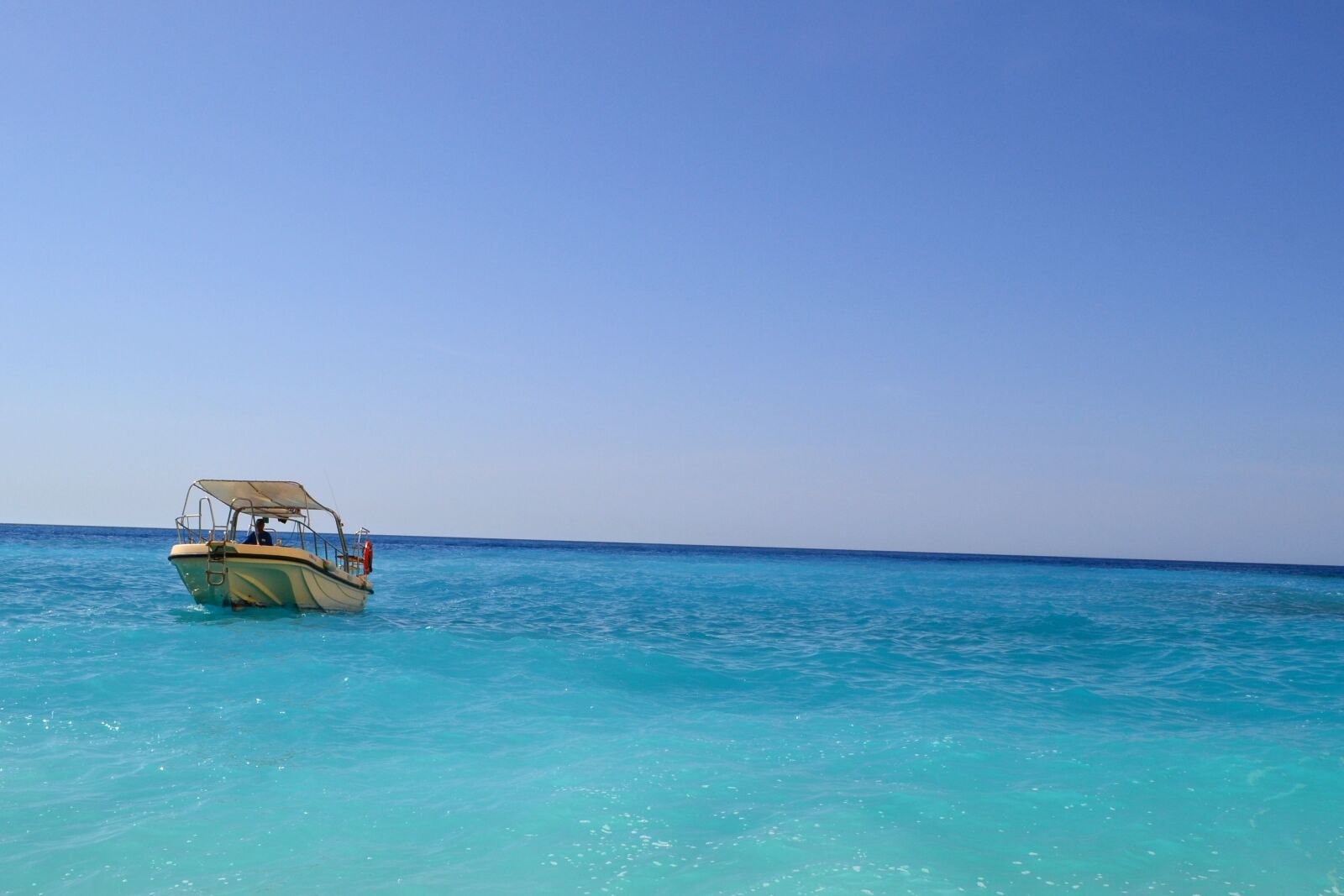 Nikon D3100 sample photo. Water, sea, zakyntos photography