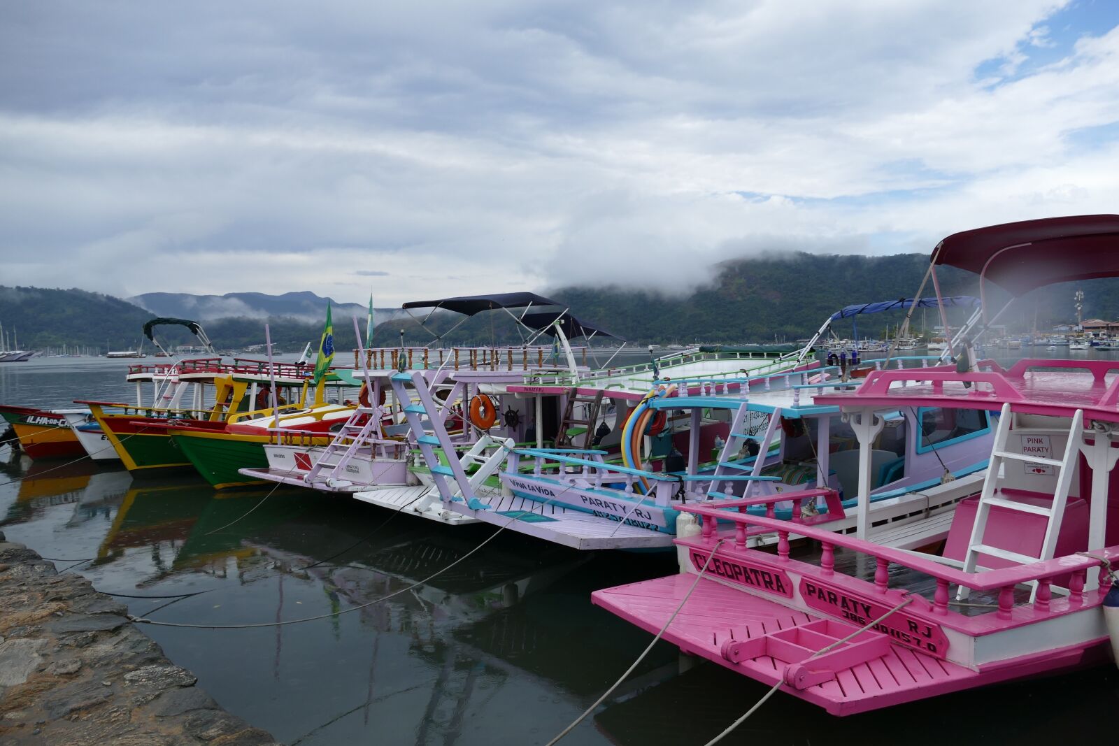 Panasonic Lumix DMC-FZ1000 sample photo. Ship, boat, sea photography