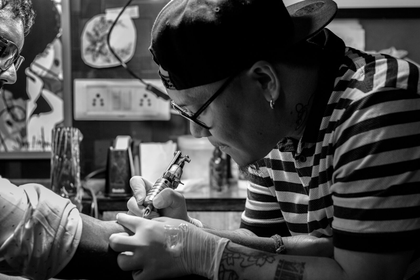 Canon EOS 7D Mark II sample photo. Artist, tattoo, creative photography