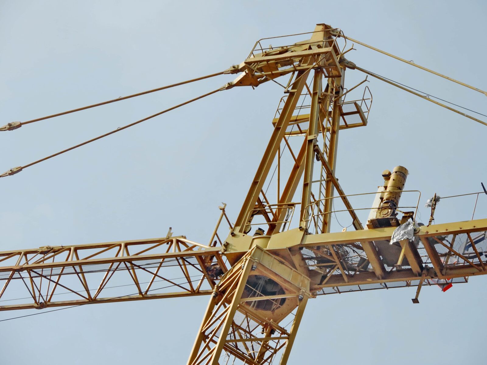 Nikon Coolpix P520 sample photo. Workplace, steel, high, construction photography