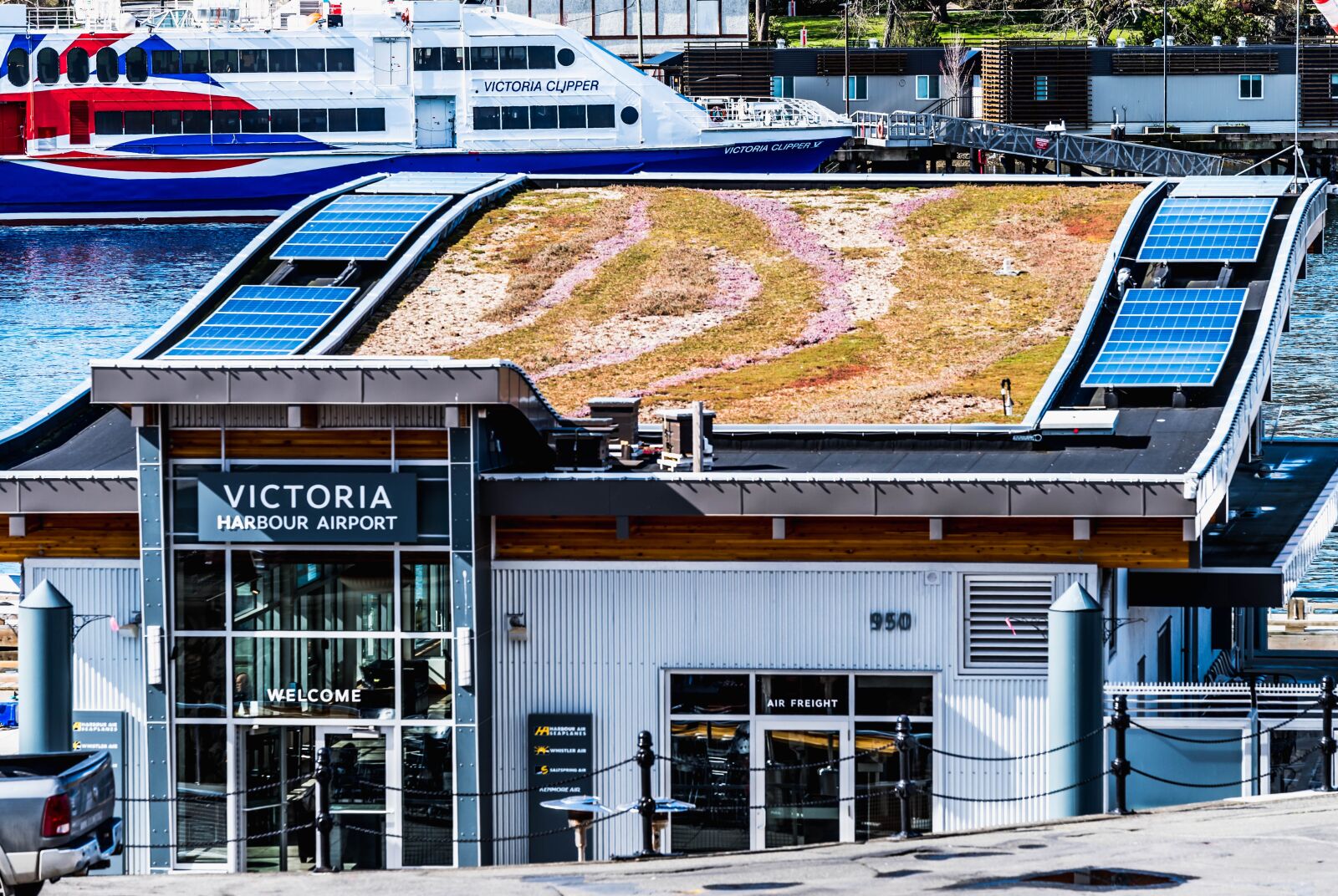 Nikon D750 sample photo. Airport, victoria, roof photography