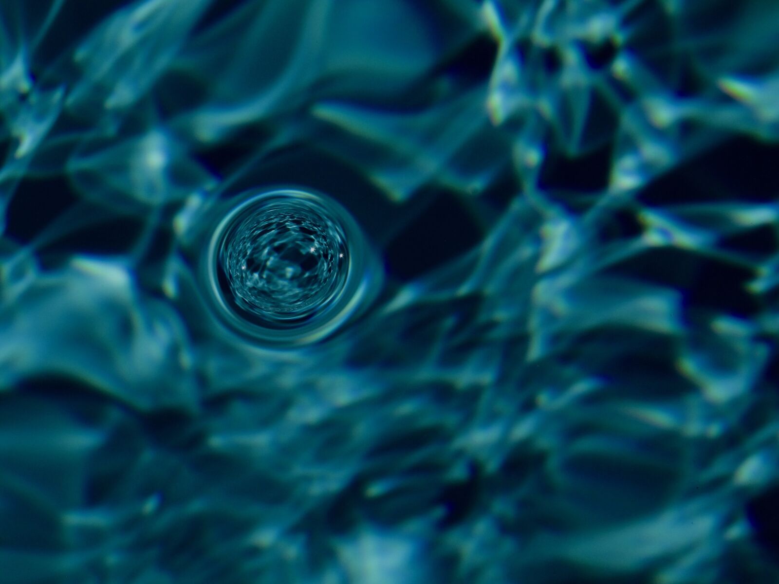Canon PowerShot SX410 IS sample photo. Bubble, reflection, macro photography