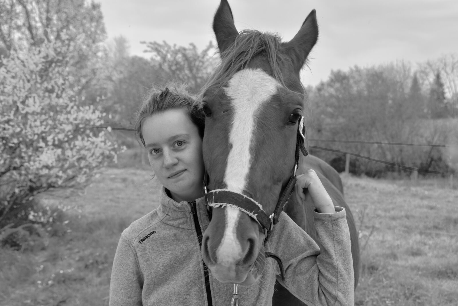 Nikon D5600 sample photo. Girl, girl with her photography