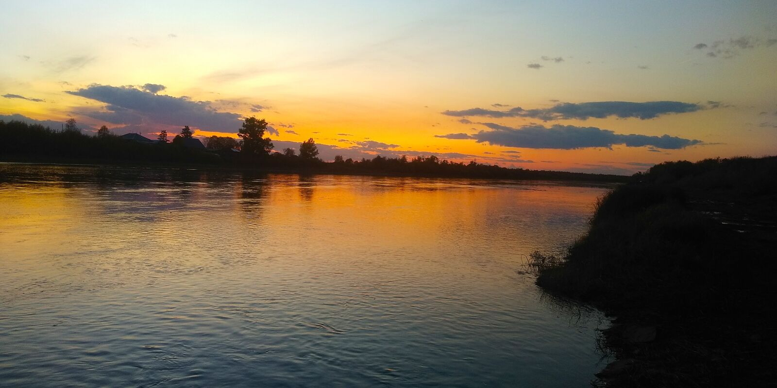 Xiaomi Redmi 5 sample photo. Sunset, river, summer photography