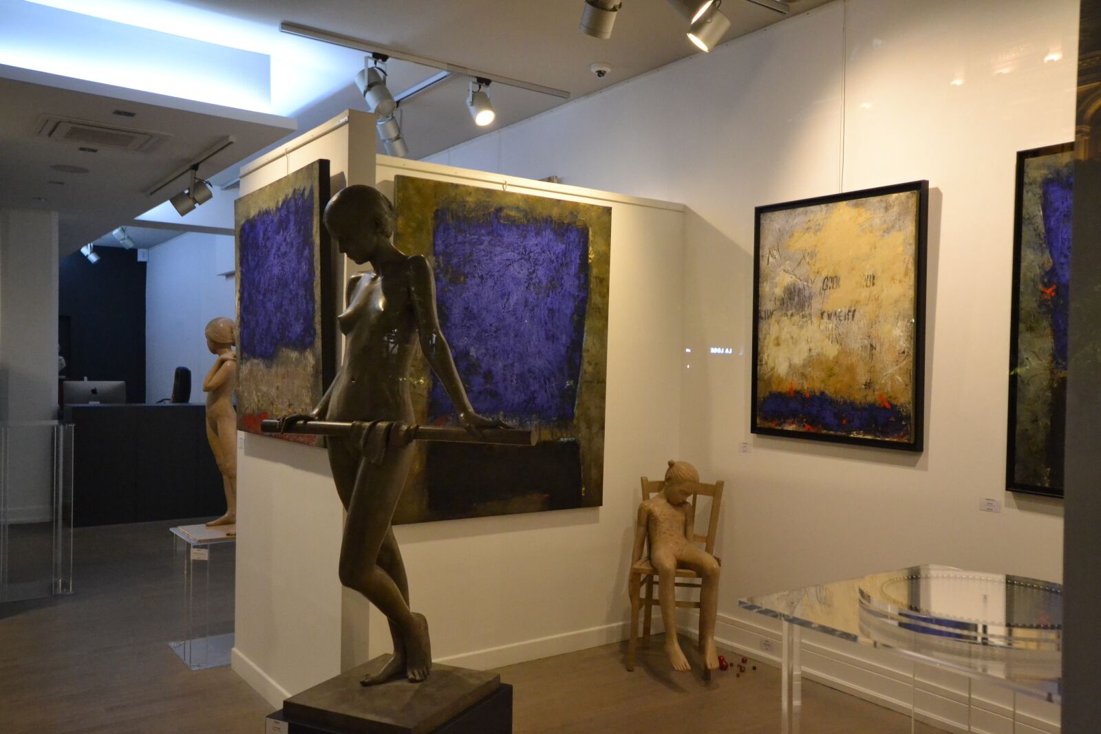 Nikon D3100 sample photo. Art, gallery, painting photography