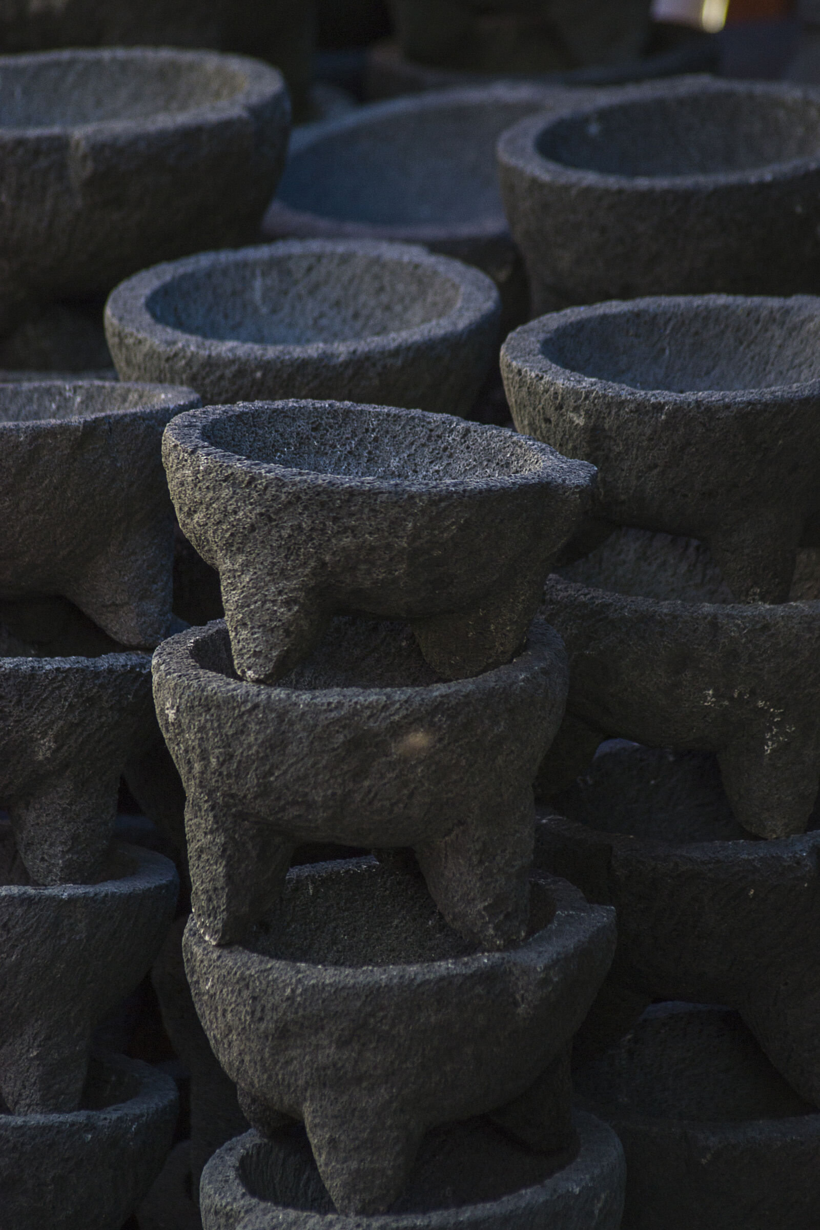 Tamron SP 70-300mm F4-5.6 Di VC USD sample photo. Grinder, molcajete, stone photography