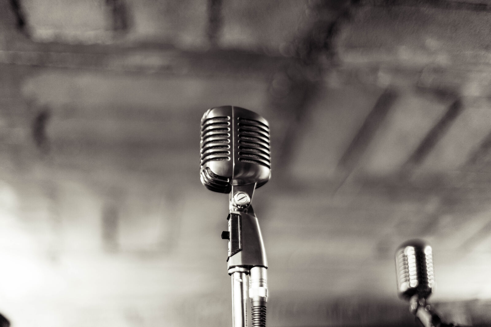 Canon EOS 5D Mark II sample photo. Night, music, band, microphone photography