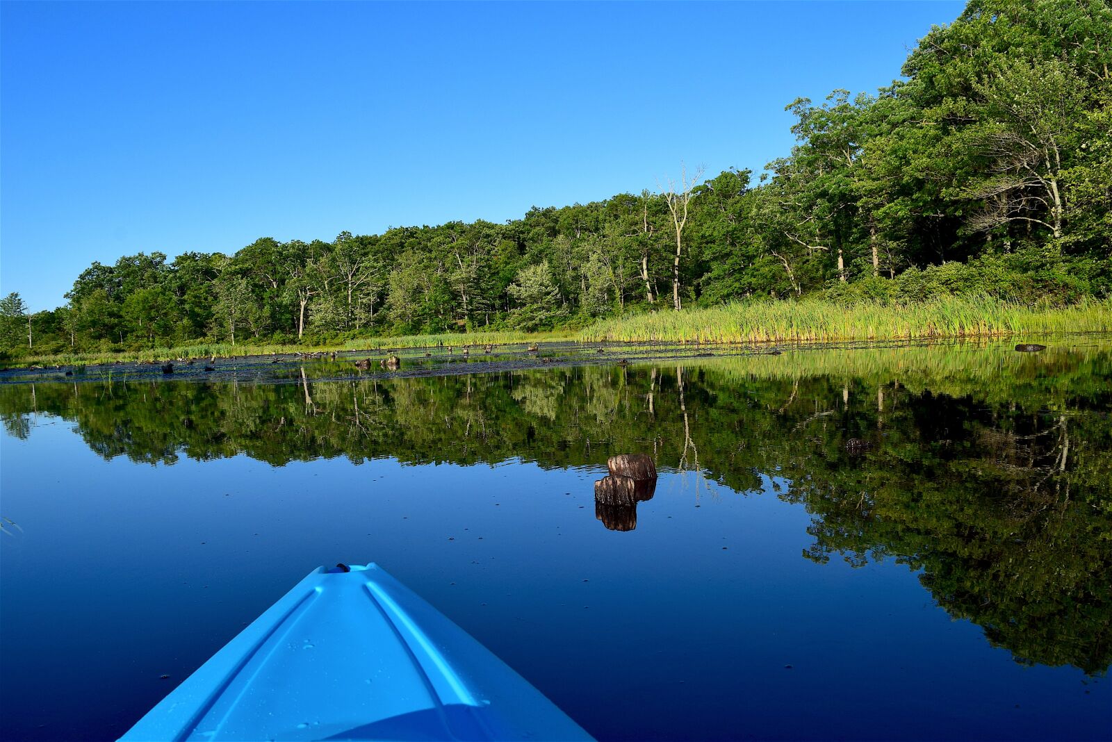 Nikon D3300 sample photo. Lake, kayak, morning photography