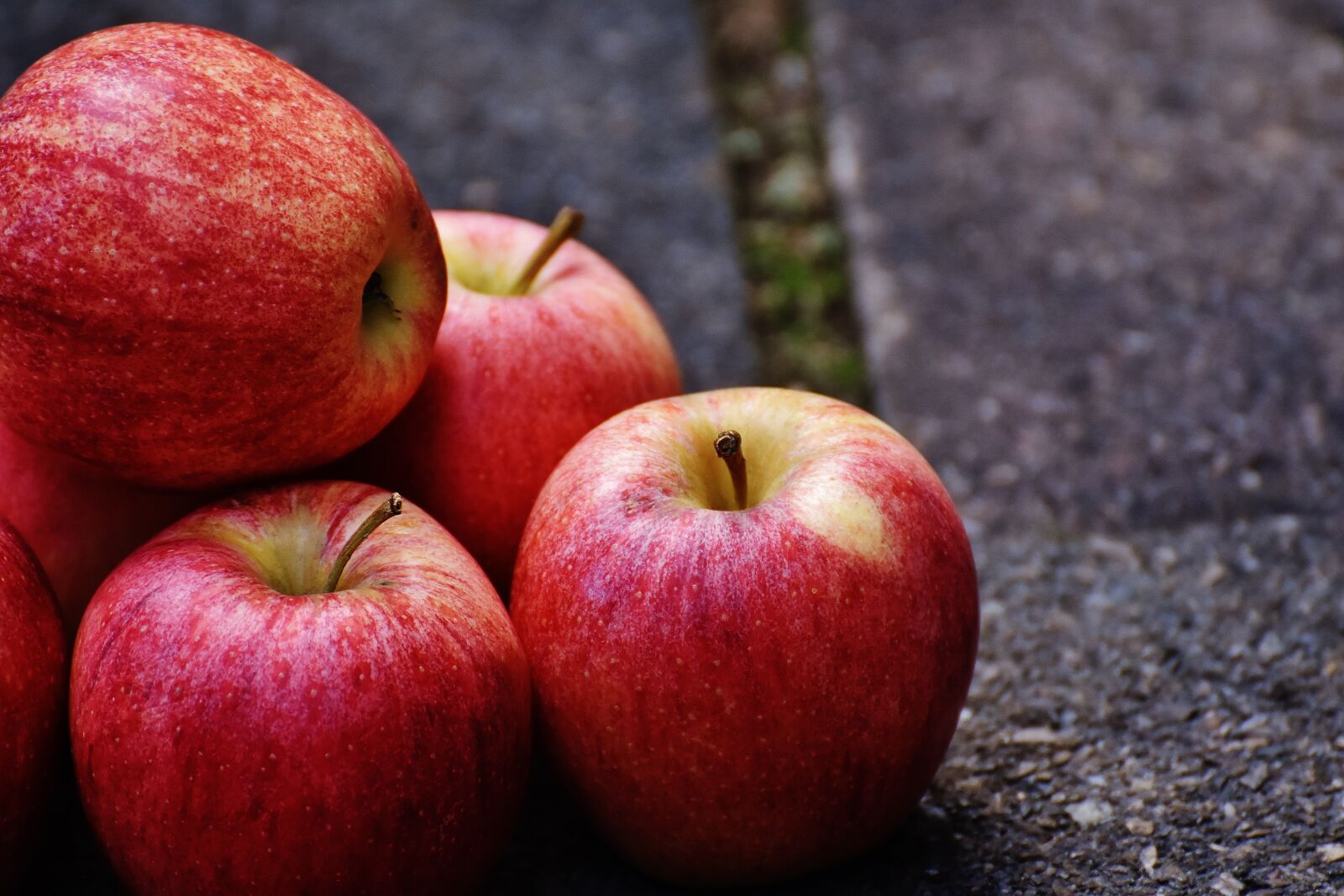 Nikon D7200 sample photo. Apple, red, delicious photography