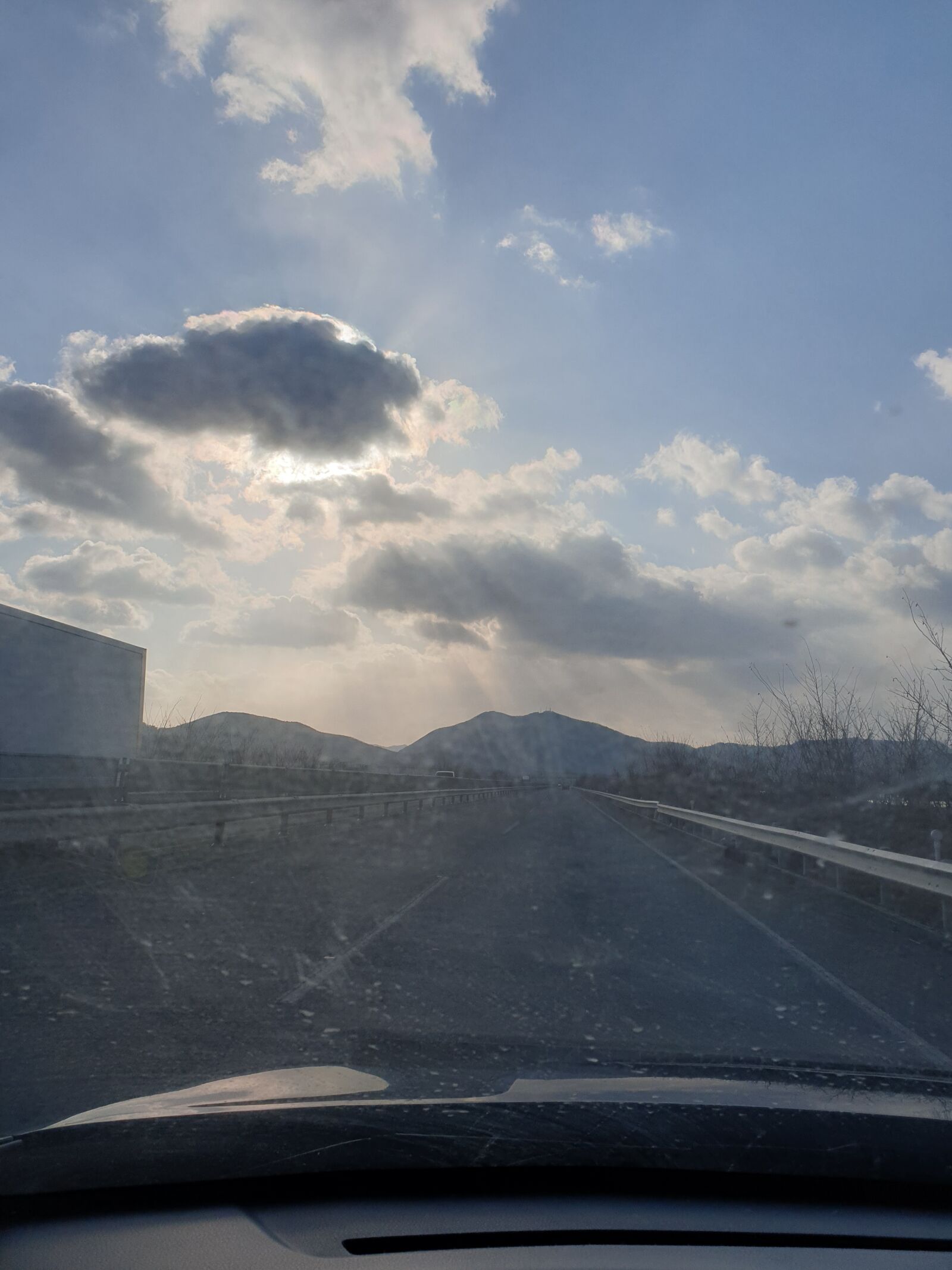 Samsung Galaxy Note9 sample photo. Sky, light, cloud photography
