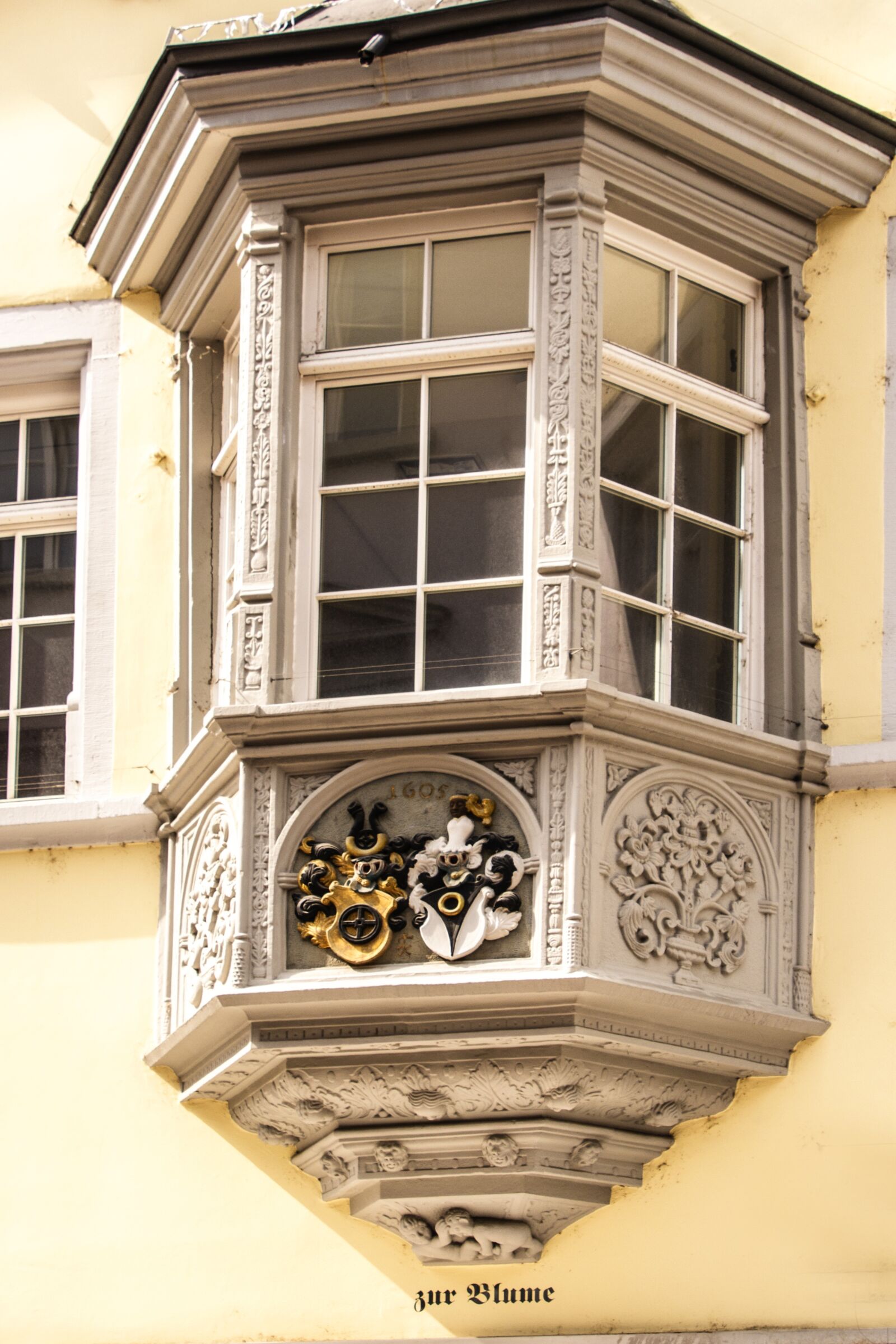 Nikon D7100 sample photo. Building, bay window, architecture photography