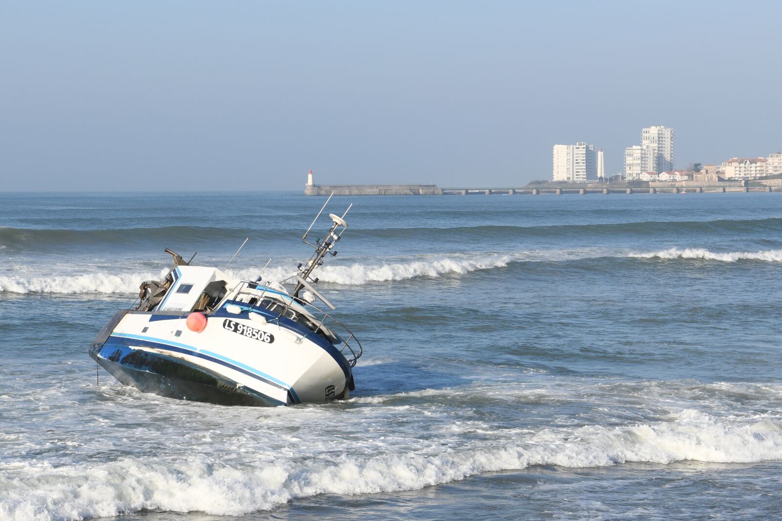 Nikon D850 sample photo. Boat, stranding, elizabeth photography