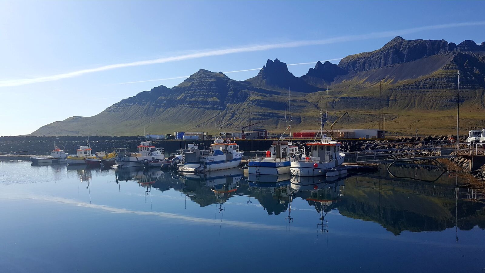 Samsung Galaxy S6 sample photo. Iceland, port, boats photography