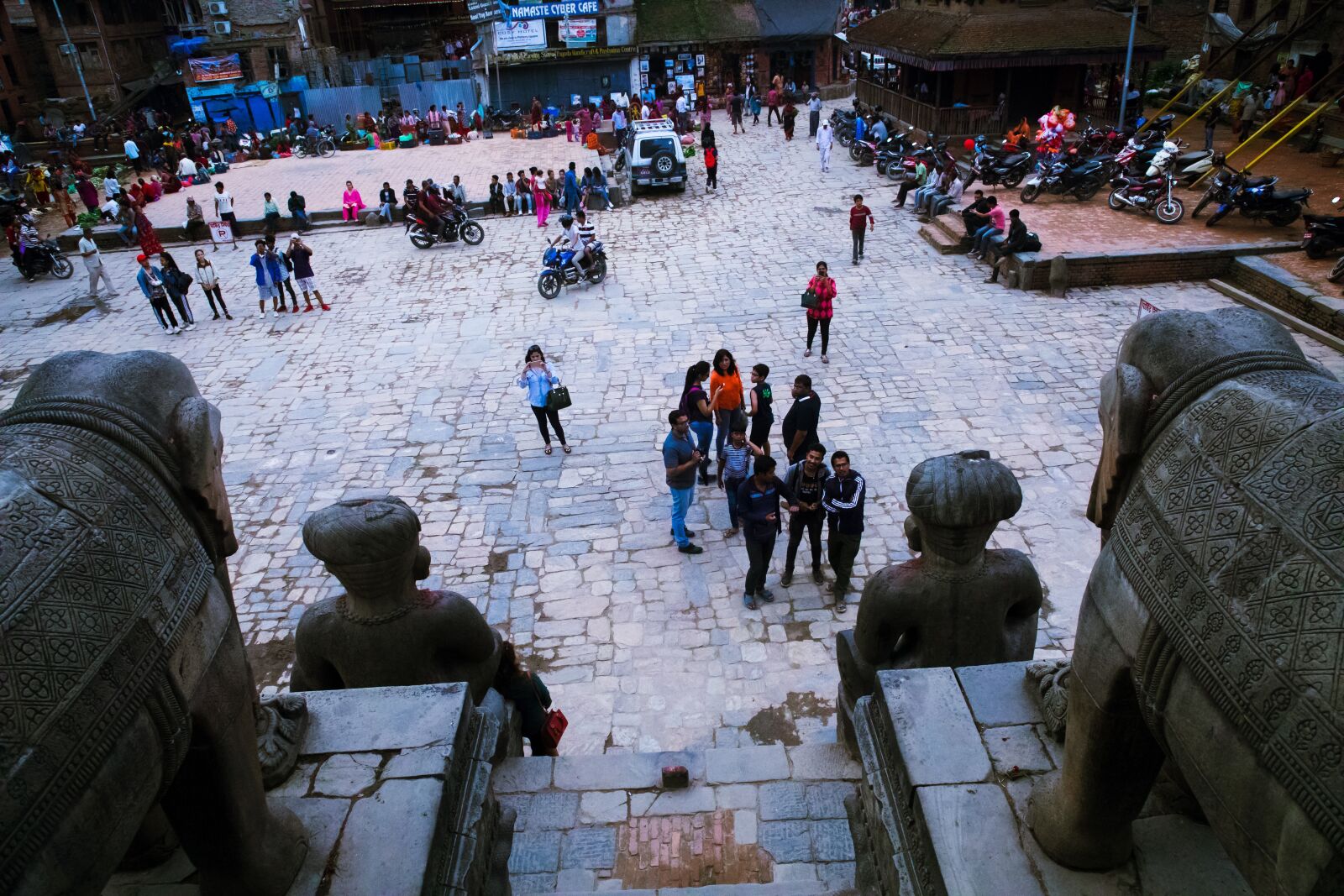 Canon EF 24-105mm F4L IS II USM sample photo. Bhaktapur, kathmandu, nepal photography