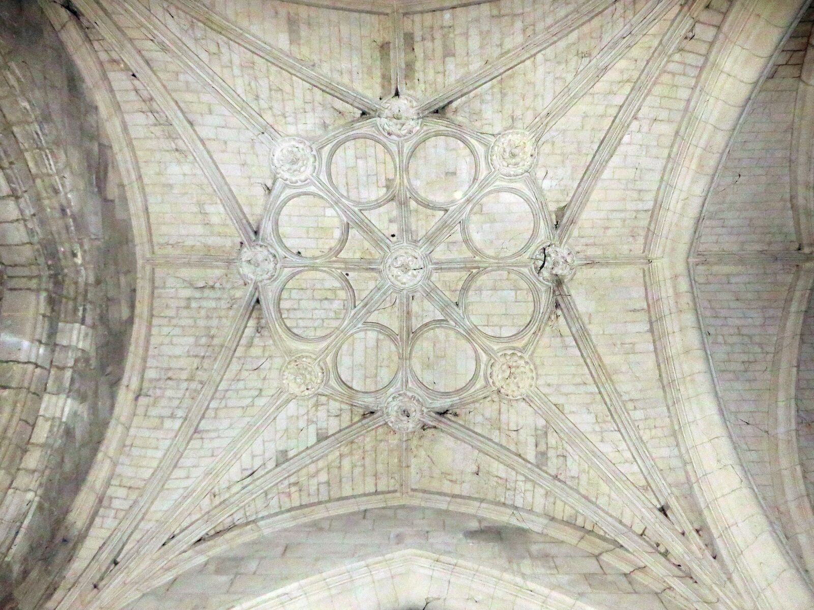 Canon PowerShot SX270 HS sample photo. France, coucy-le-château, church photography