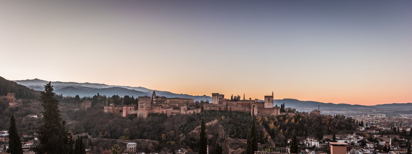 Canon EOS 600D (Rebel EOS T3i / EOS Kiss X5) sample photo. Panoramic, alhambra, granada photography