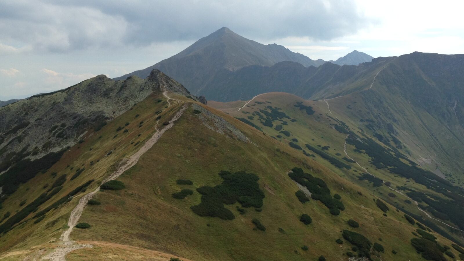 Apple iPhone 5c sample photo. Mountains, tatry, landscape photography