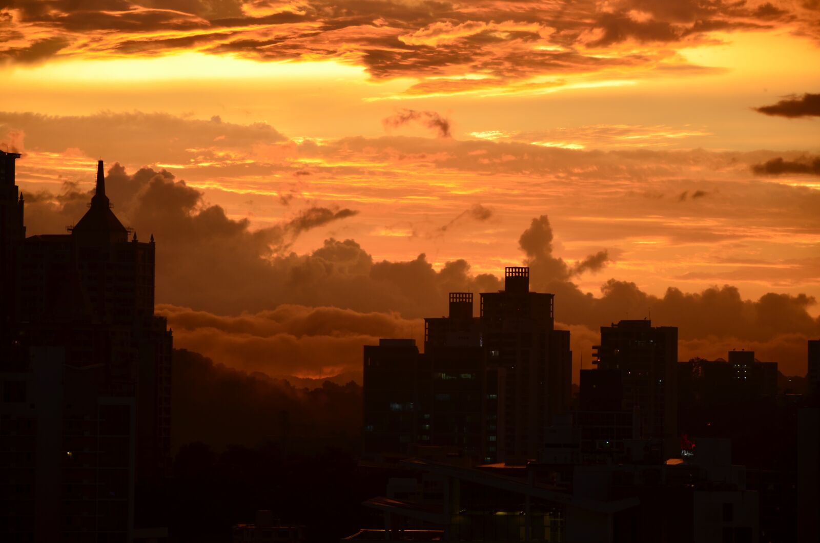 Nikon D7000 sample photo. Sunset, panama, clouds photography