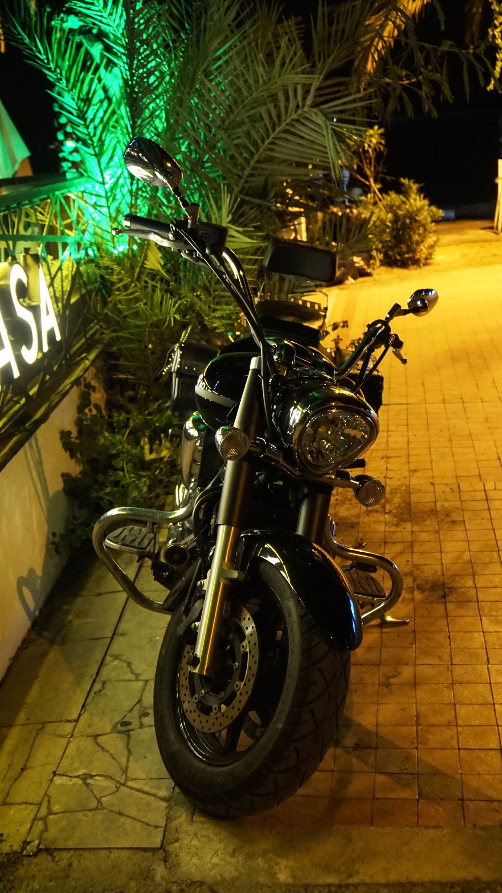 Sony a6000 + Sony Vario-Tessar T* E 16-70mm F4 ZA OSS sample photo. Motorcycle, bike, sports photography