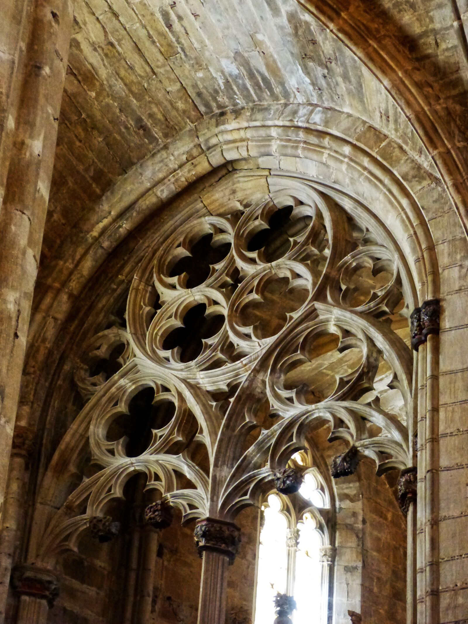 Panasonic DMC-FZ62 sample photo. Gothic, tracery, ogee photography
