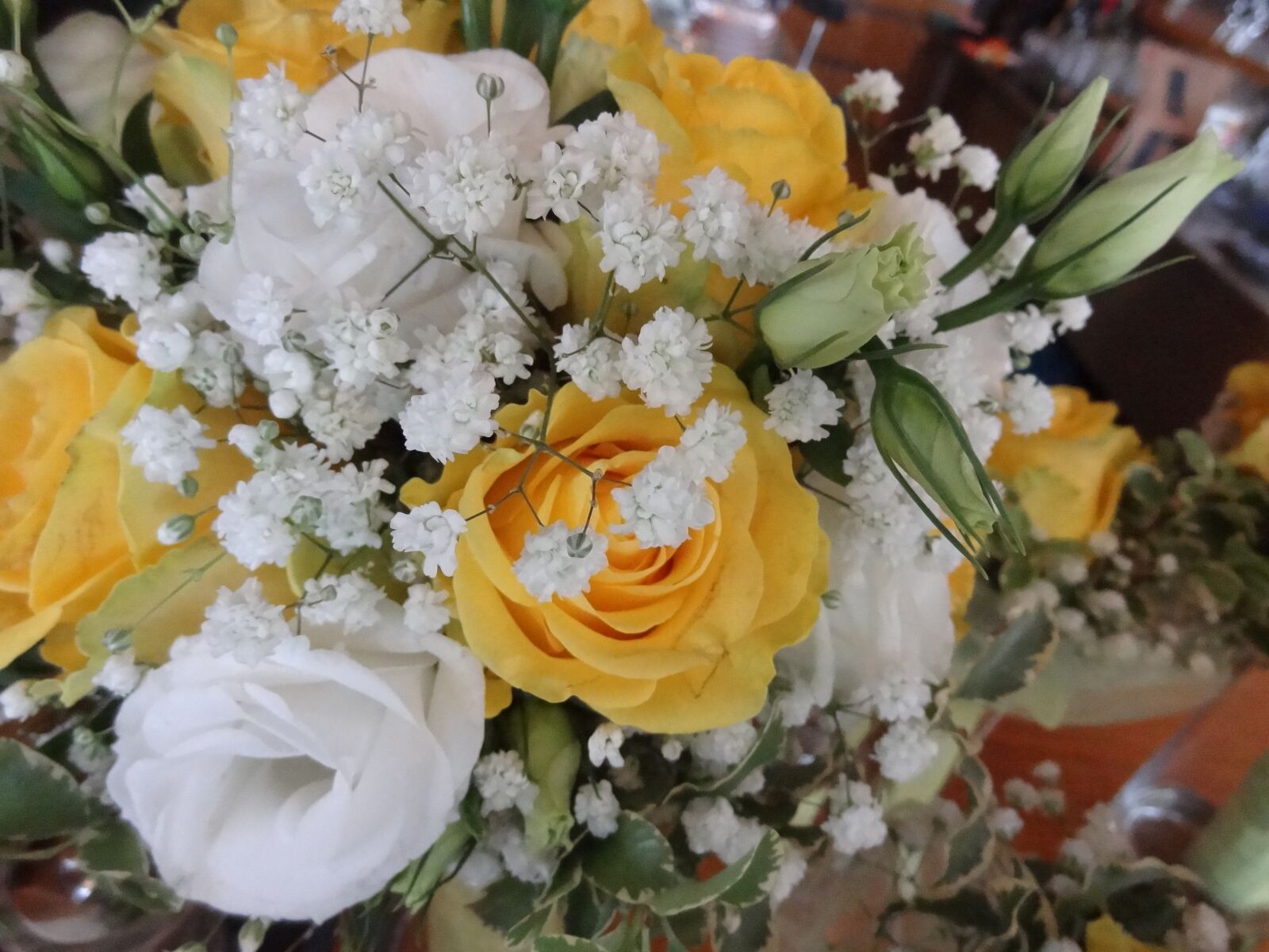Sony Cyber-shot DSC-HX9V sample photo. Flower, passion, wedding photography