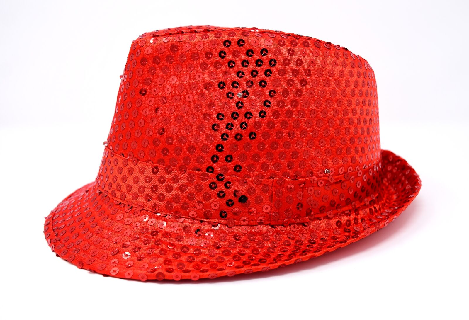 Nikon D7200 sample photo. Hat, sequins, headwear photography