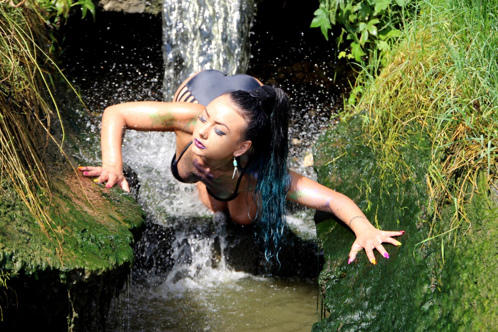 Canon EOS 700D (EOS Rebel T5i / EOS Kiss X7i) sample photo. Girl, cascada, sensual photography