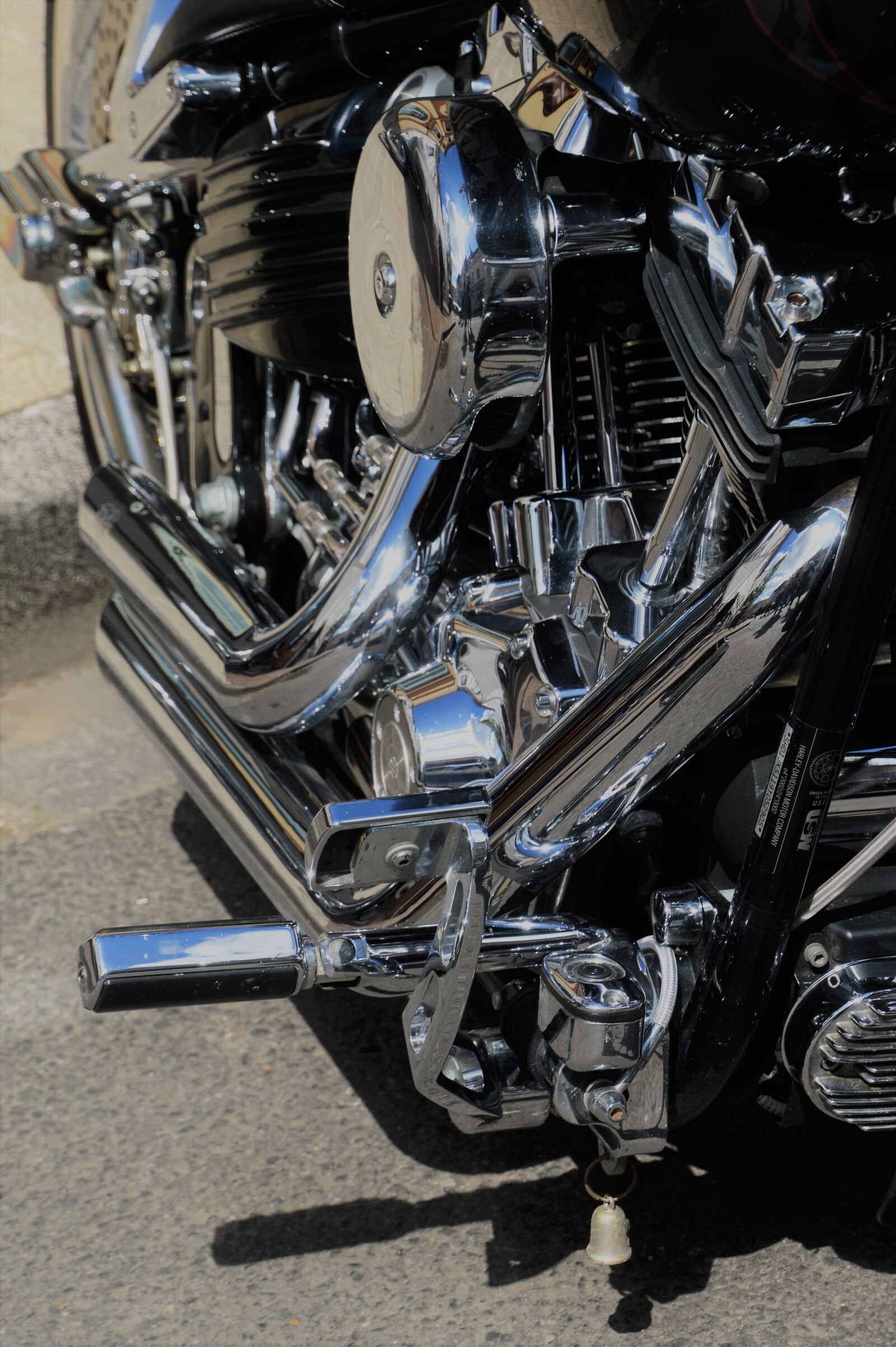 Nikon D3200 sample photo. Chrome, motorcycle, brilliant photography
