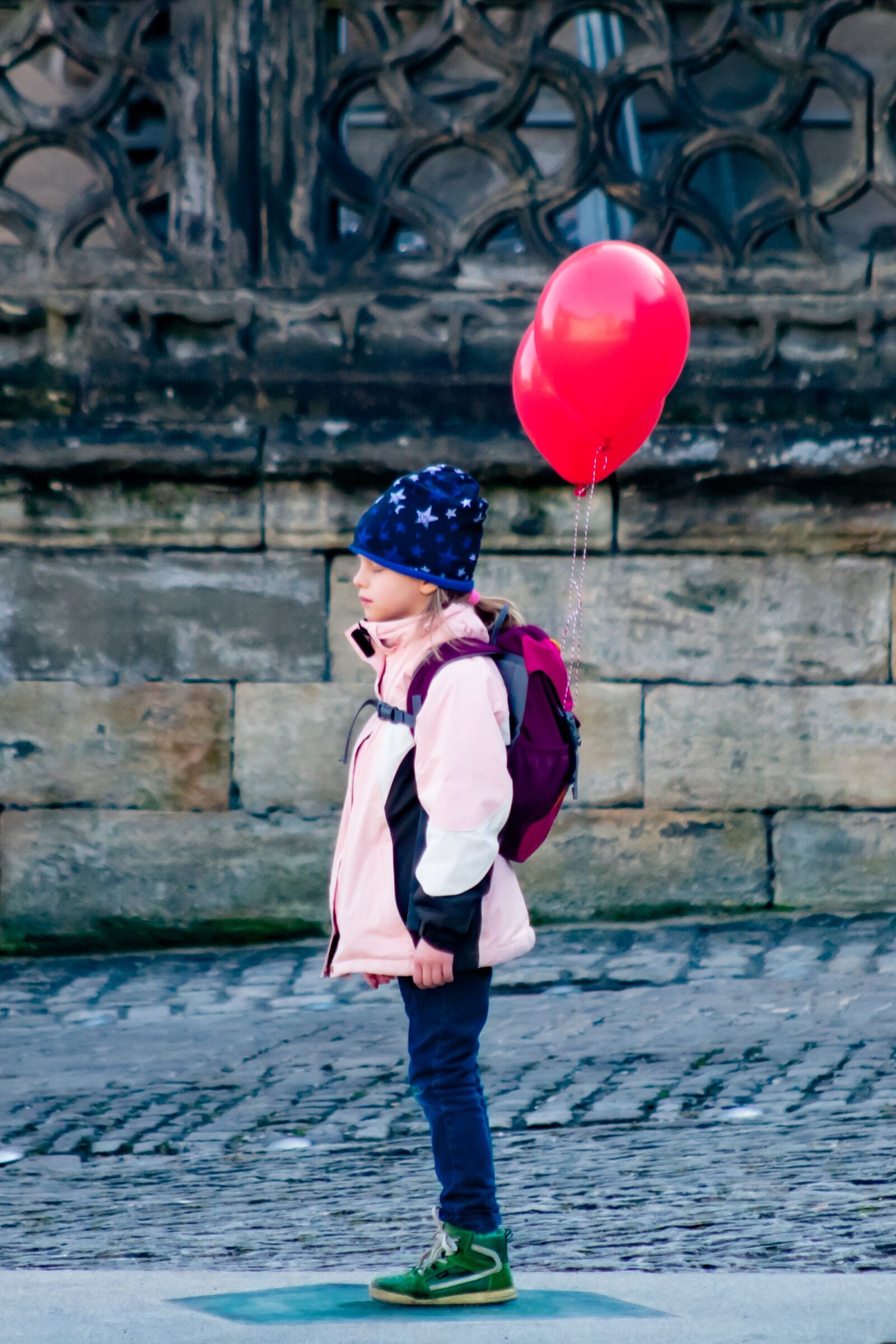 Nikon D3400 sample photo. Balloons, girl, freedom photography