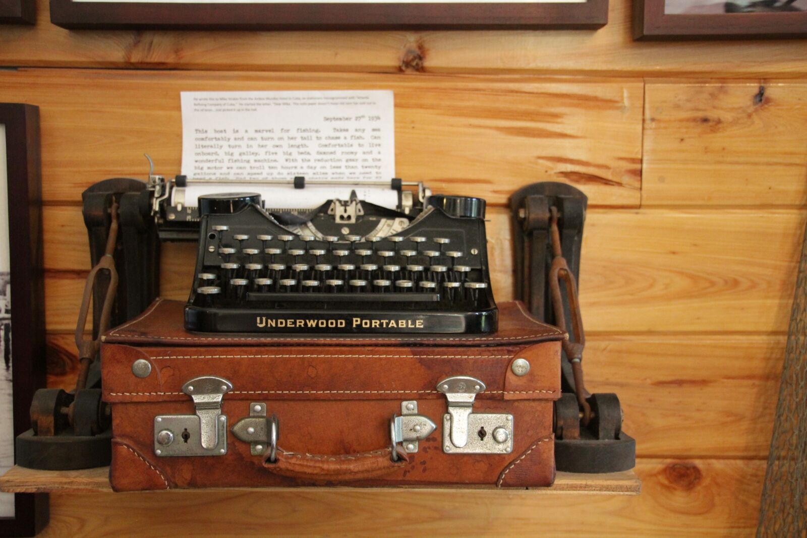 Canon EOS 7D sample photo. Hemingway, typewriter, historic photography
