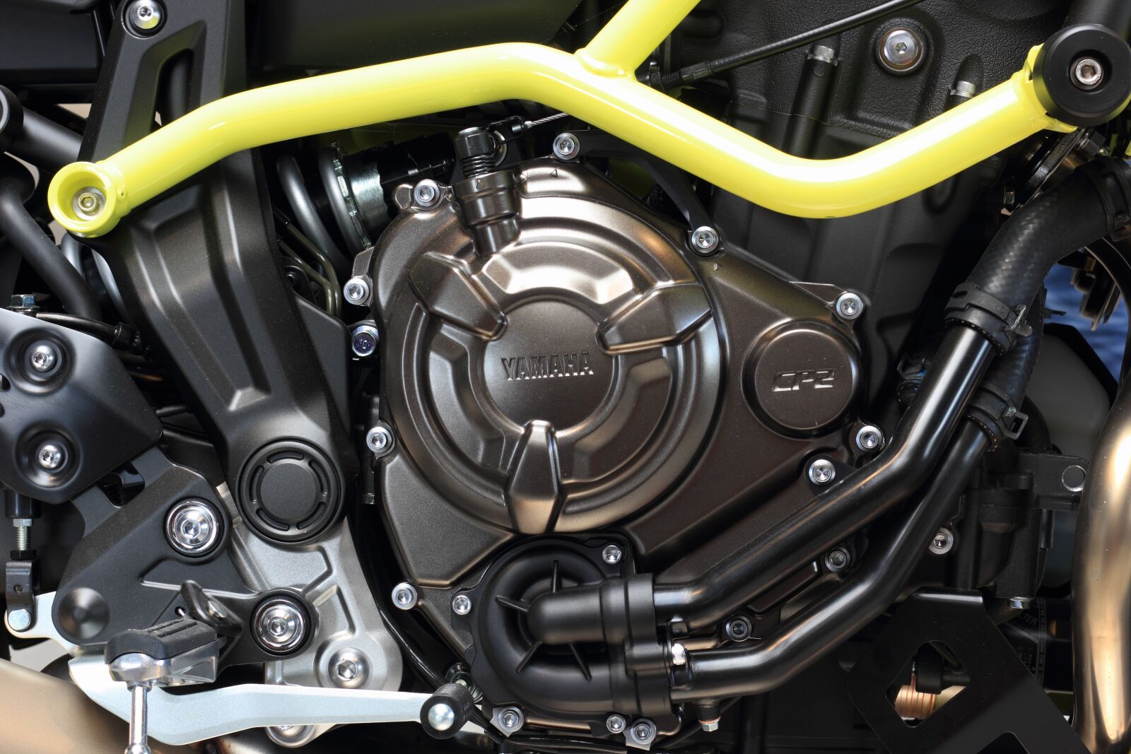 Canon EOS 550D (EOS Rebel T2i / EOS Kiss X4) sample photo. Motorcycle, engine, yamaha photography