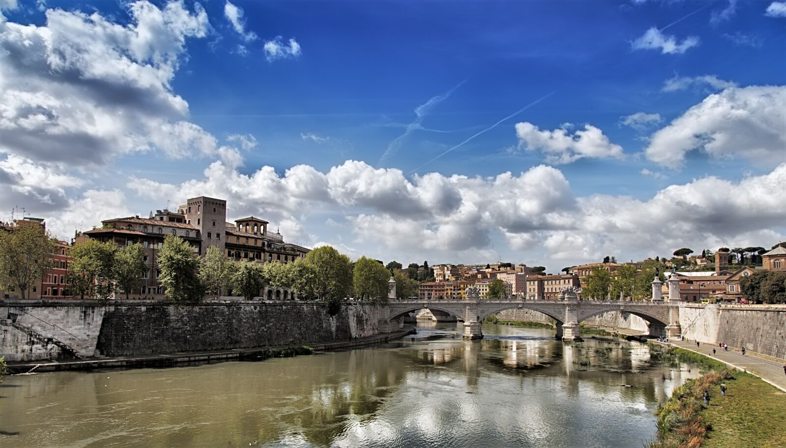 Canon EOS-1Ds Mark II sample photo. Rome, italy, travel photography