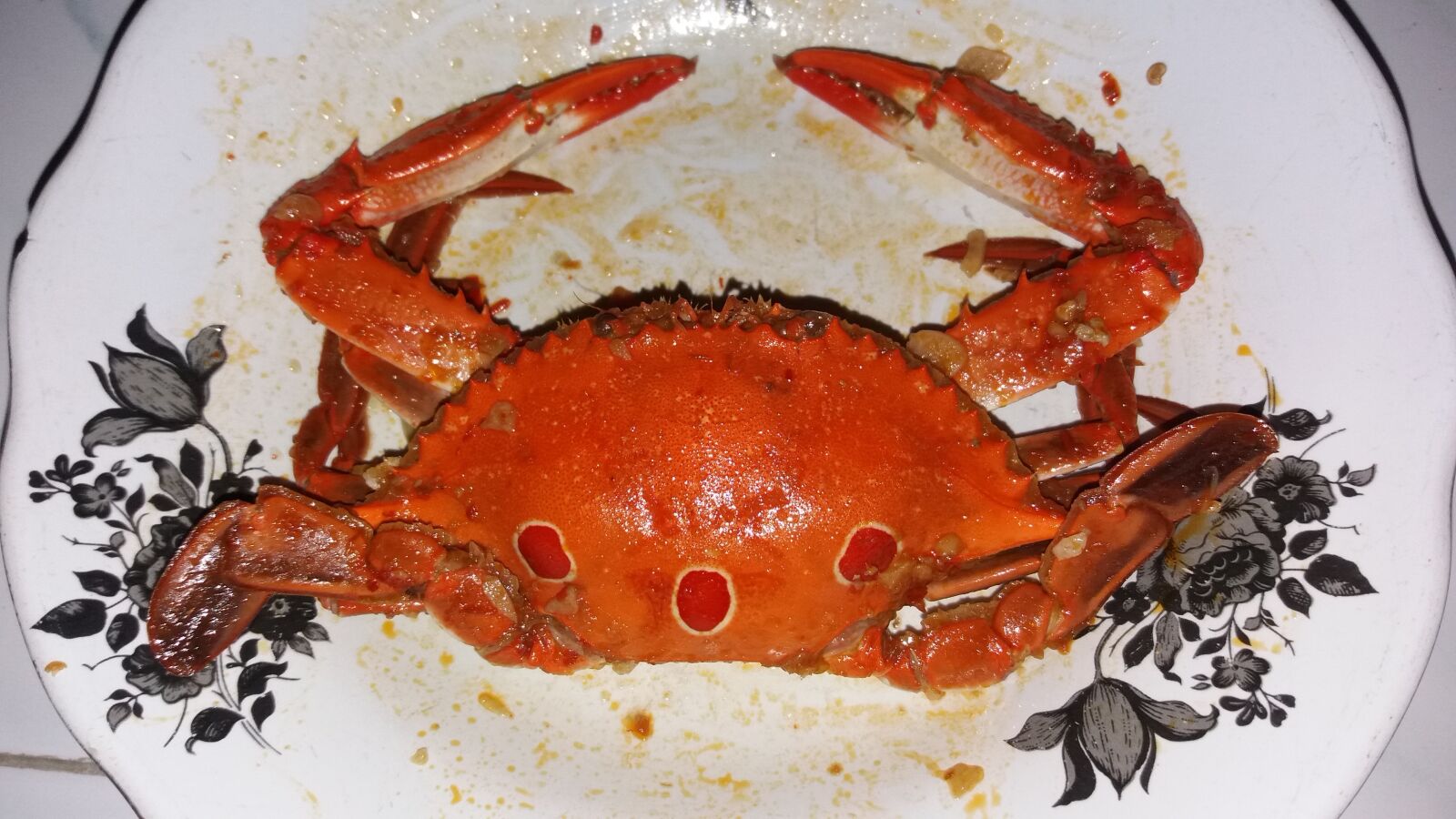 Samsung Galaxy J5(2016) sample photo. Crab, plate, asam manis photography