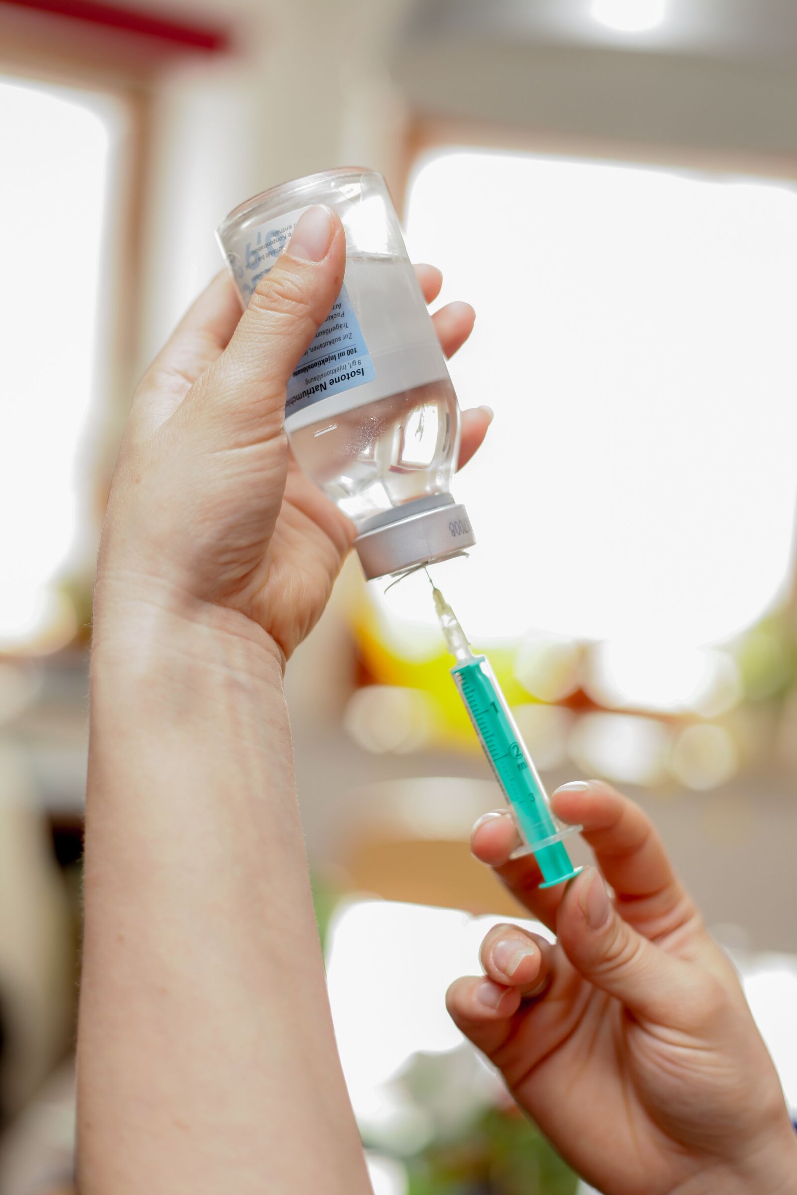 Canon EOS 5D Mark II sample photo. Vaccination, syringe, healthcare photography