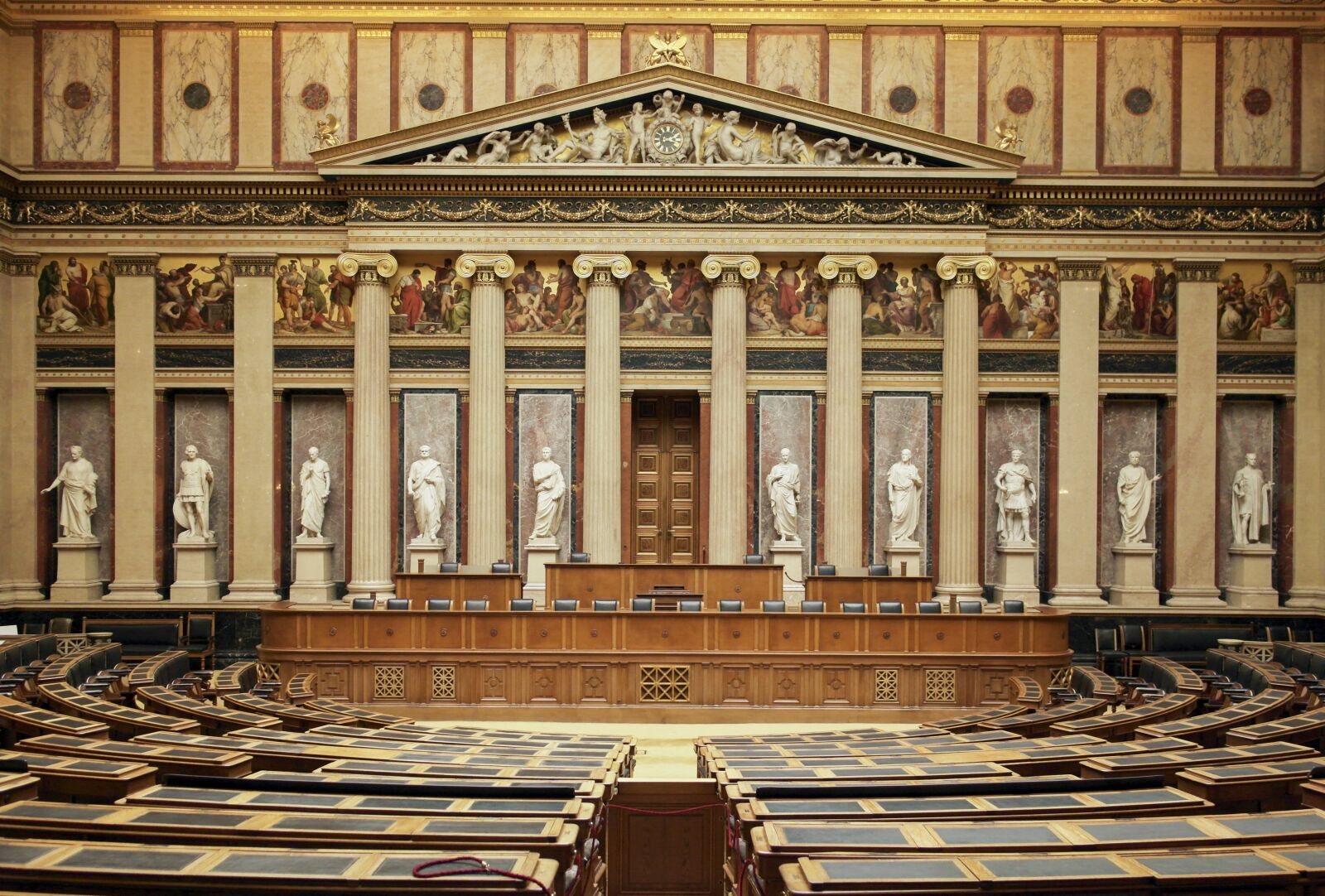 Samsung NX1000 sample photo. Vienna, places of interest photography