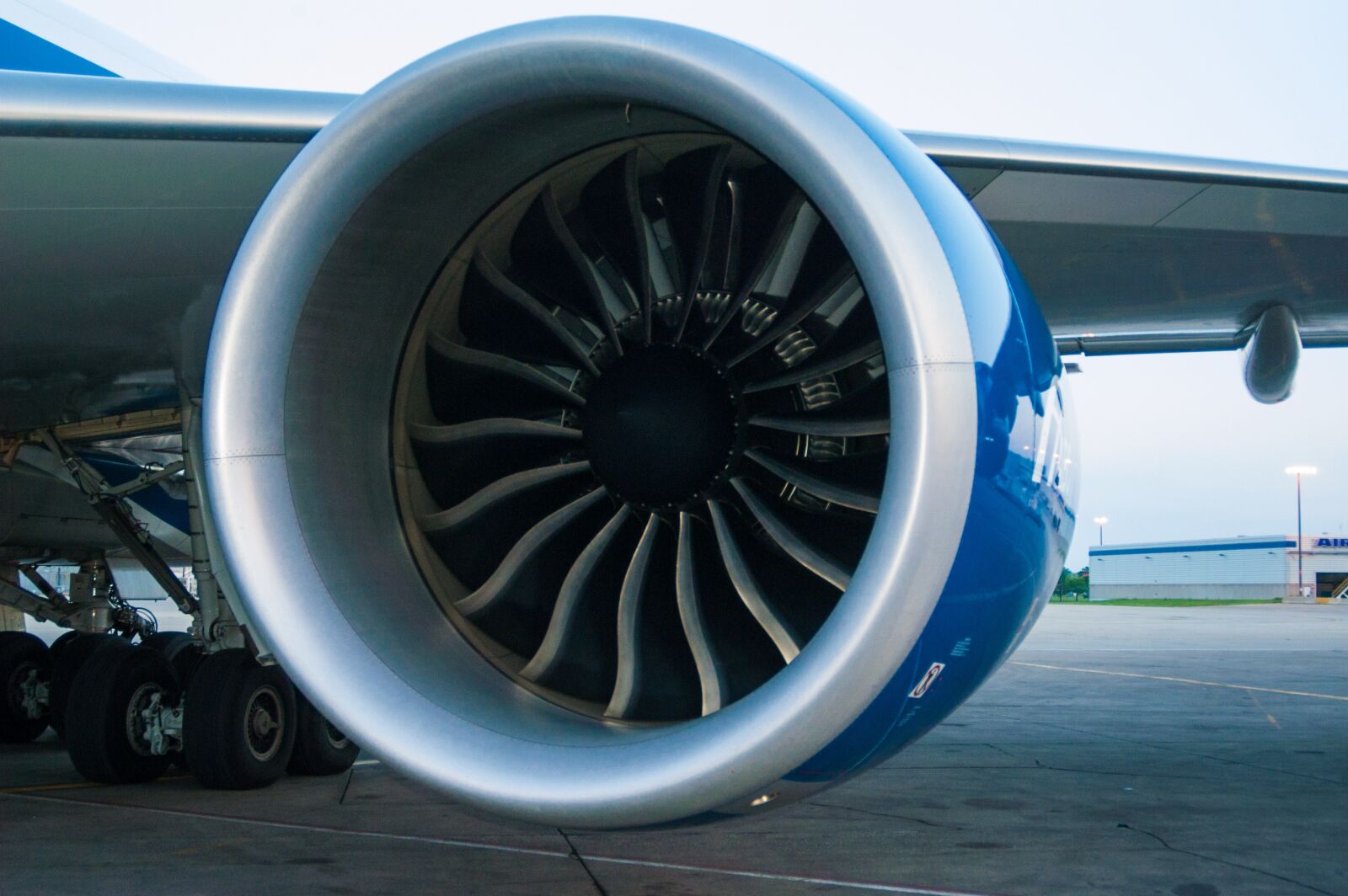 Nikon D100 sample photo. Engine, boeing, 747 photography
