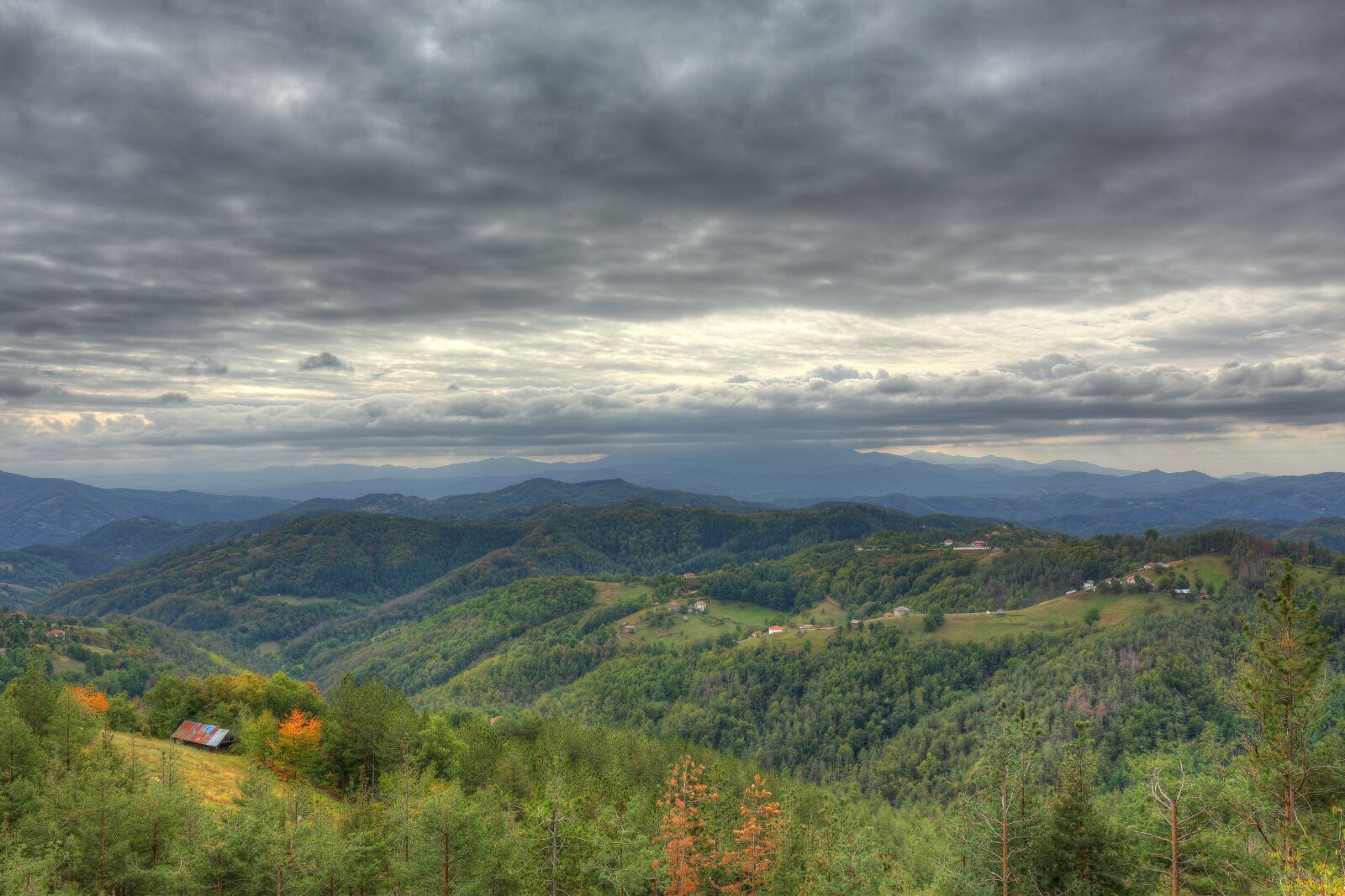 Canon EF 24-70mm F4L IS USM sample photo. Landscape, clouds, sky photography