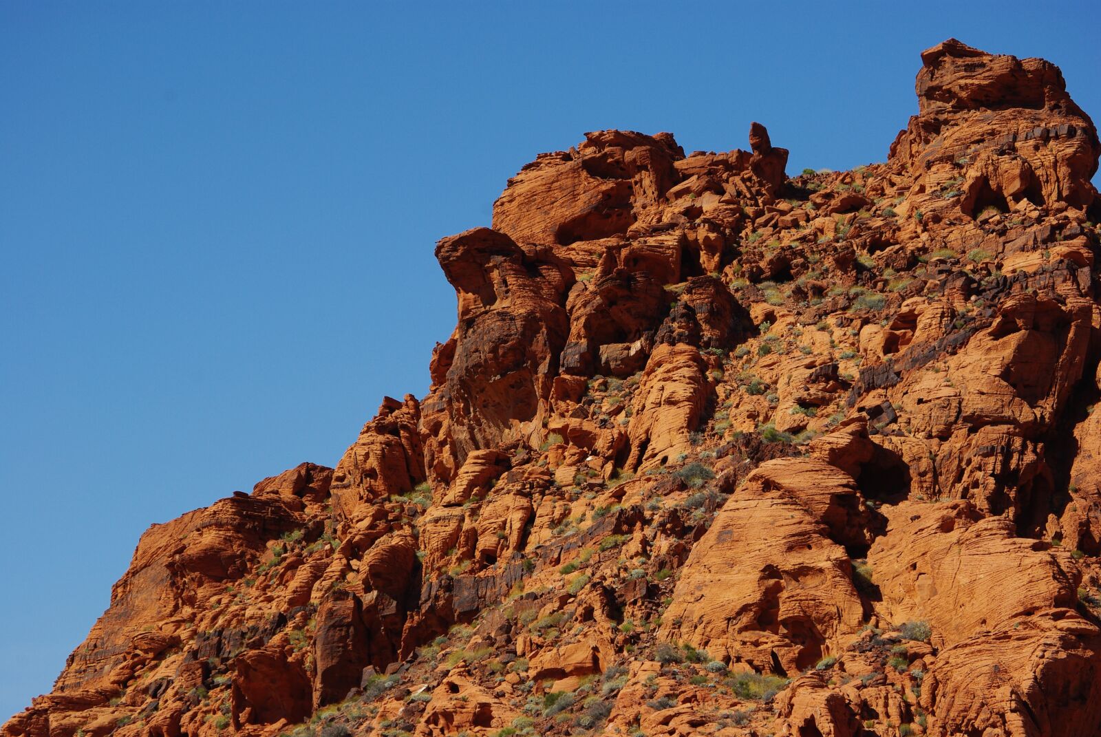Pentax K200D sample photo. Valley of fire, red photography