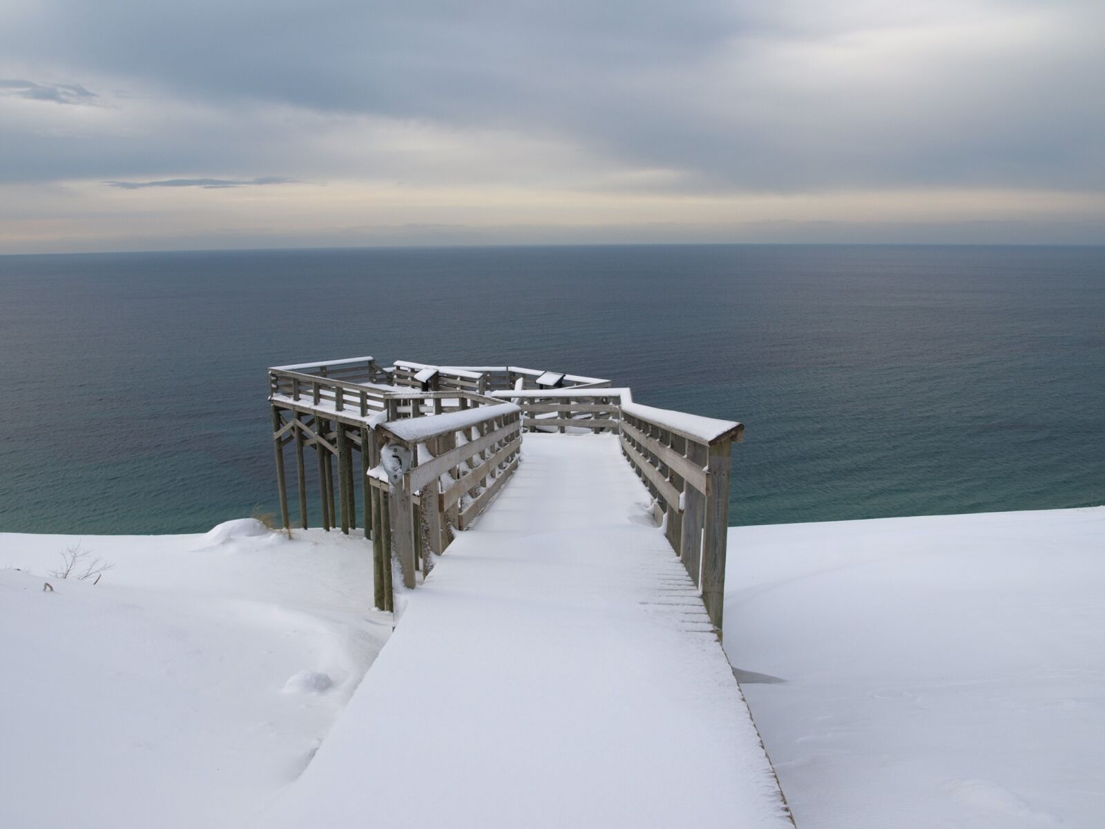 Olympus E-510 (EVOLT E-510) sample photo. Landscape, winter, snow photography