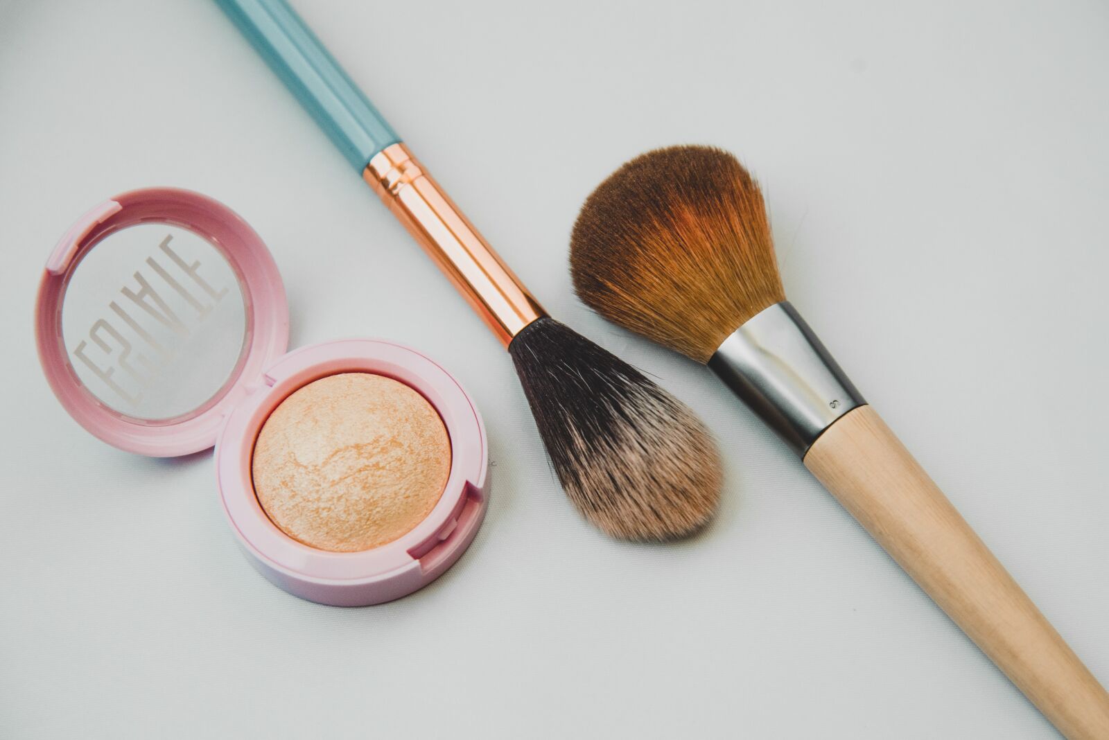 Nikon D750 sample photo. Brushes, makeup, beauty photography