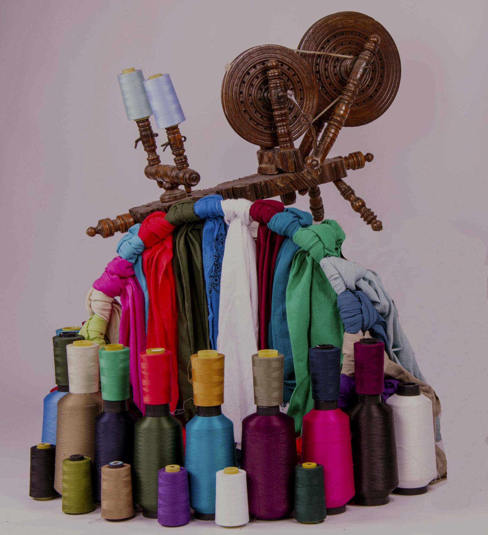 Nikon D5200 sample photo. Reel, clothing, very colorful photography