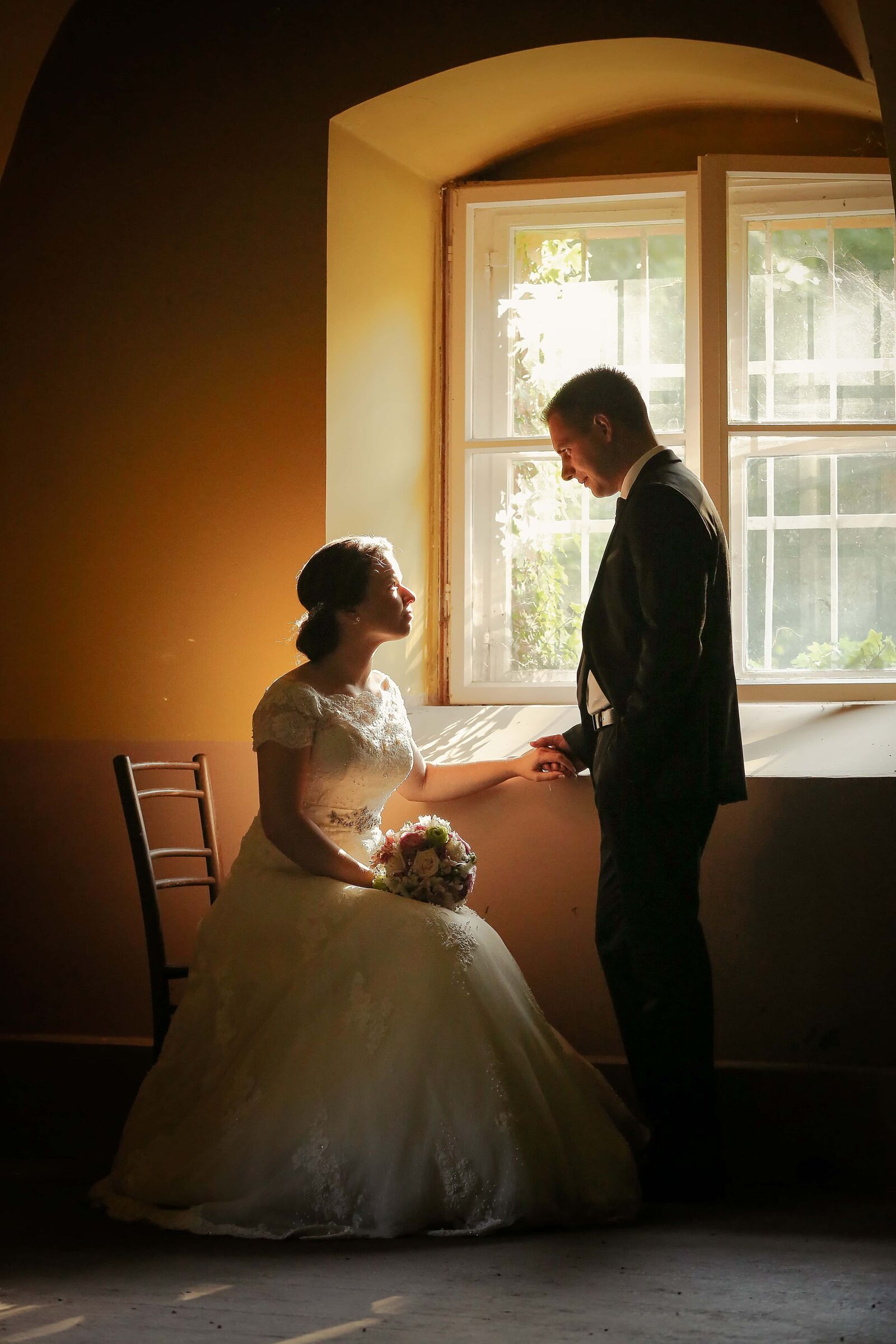 Canon EOS 5D Mark III sample photo. Groom, chair, sitting, bride photography
