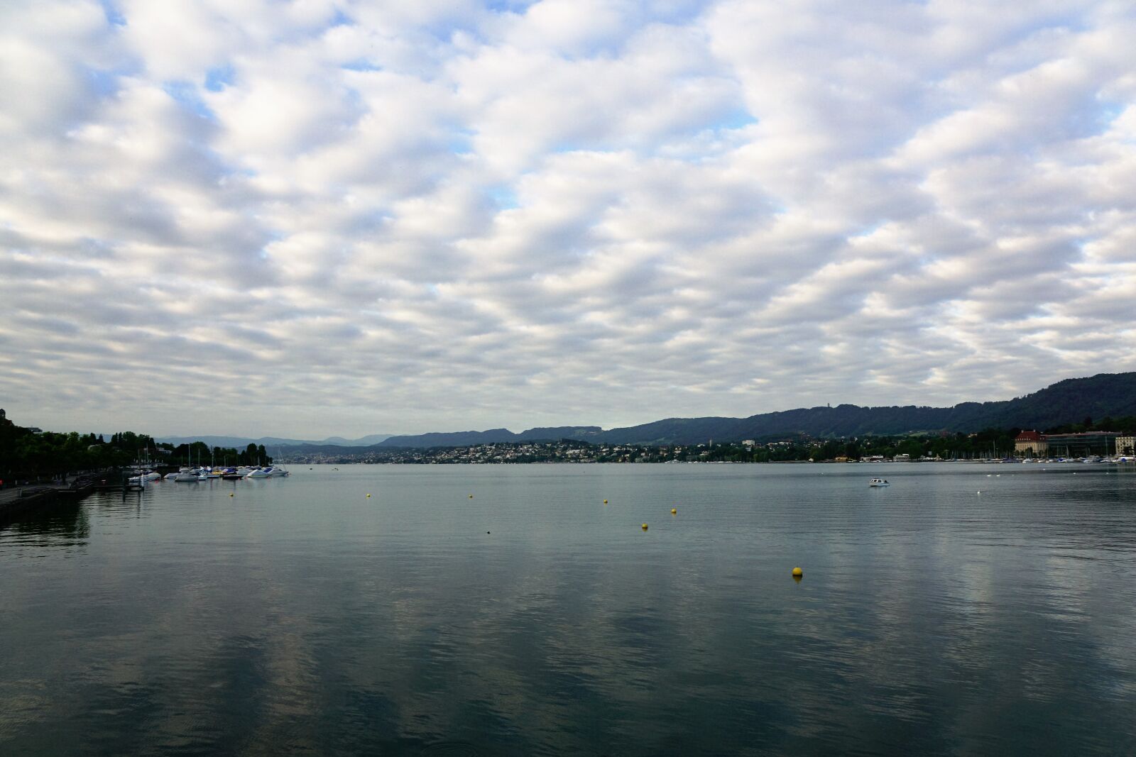 Sony ILCA-77M2 + Sony DT 16-50mm F2.8 SSM sample photo. Lake, switzerland, europe photography