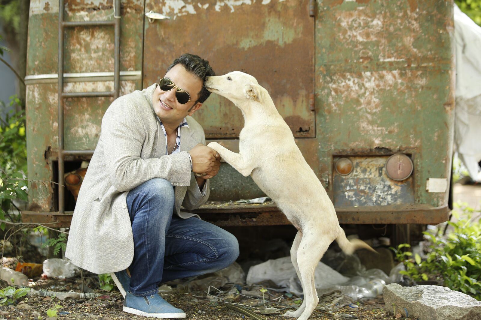 Canon EOS 5D Mark III sample photo. Dogs, man, best friends photography