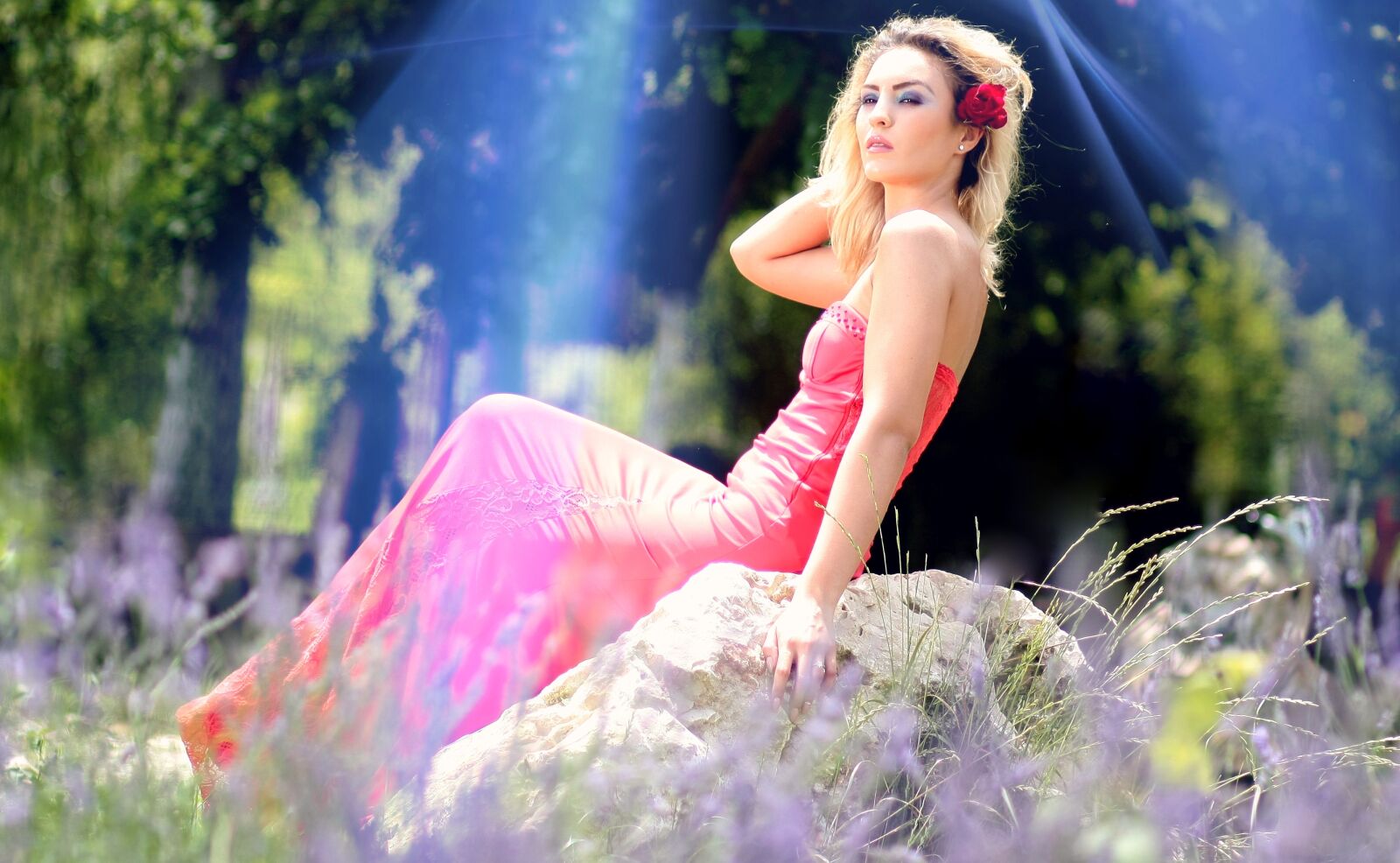 Canon EOS 450D (EOS Rebel XSi / EOS Kiss X2) sample photo. Girl, blonde, dress photography
