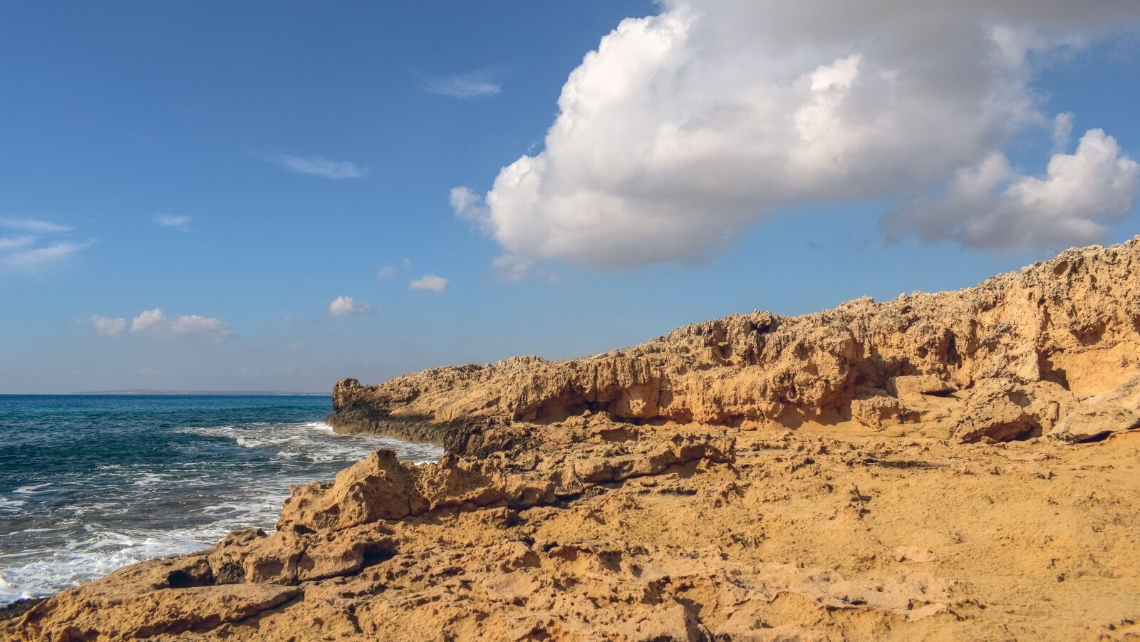 Nikon D3300 sample photo. Rocky coast, wilderness, nature photography
